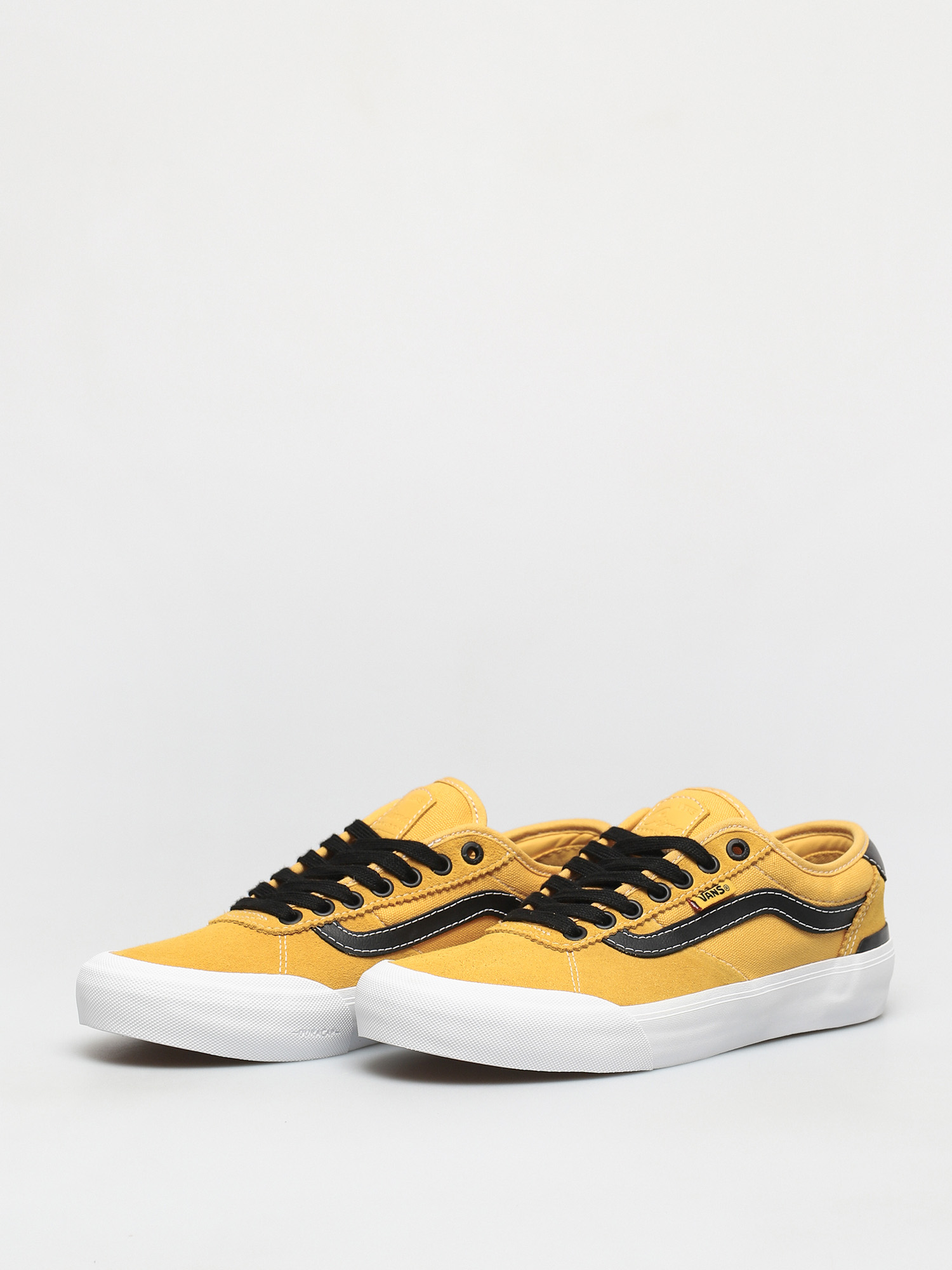Vans Chima Pro 2 Shoes (gold/black)