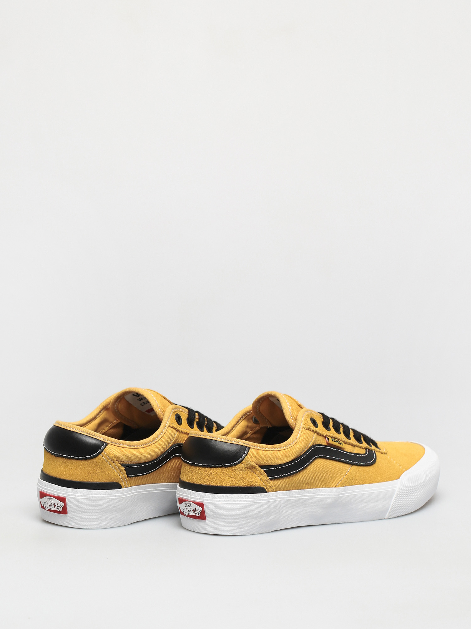 Vans Chima Pro 2 Shoes (gold/black)