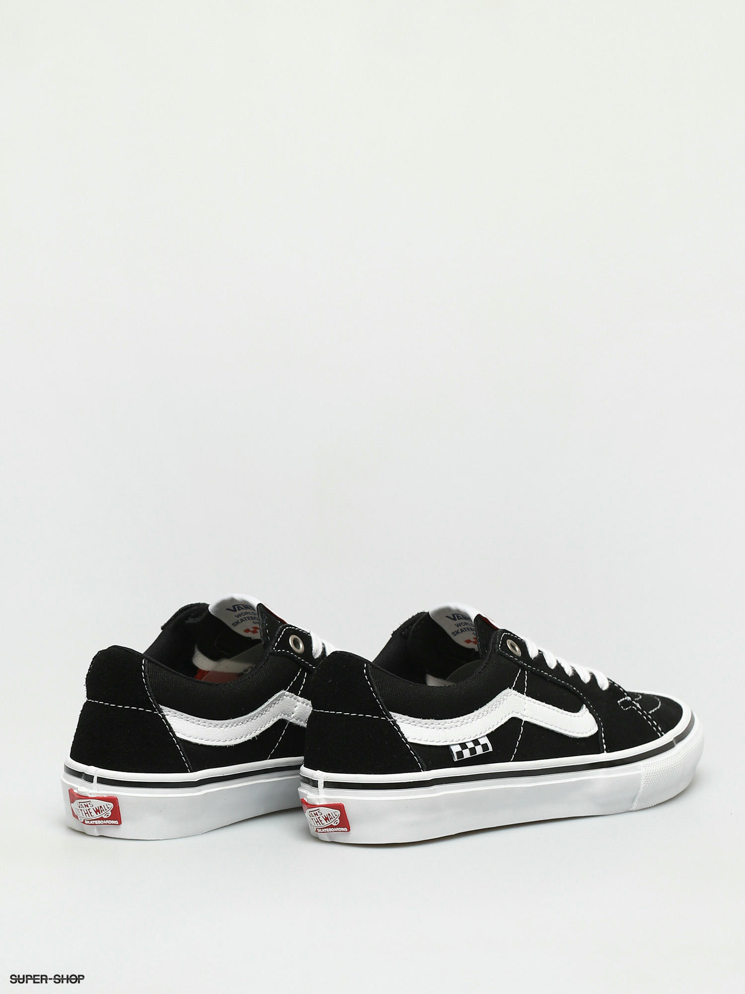 Black and white 2024 vans low top