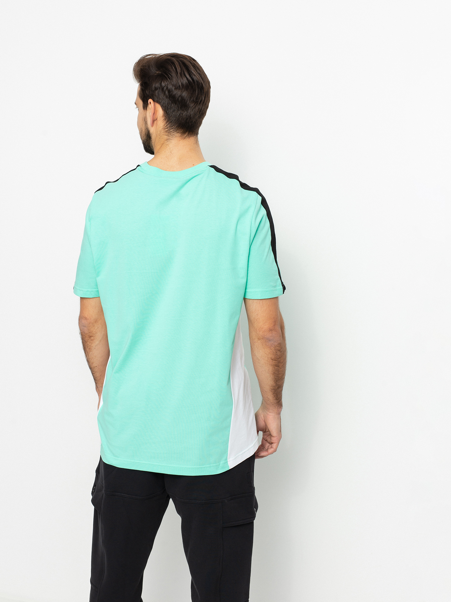 green fila t shirt