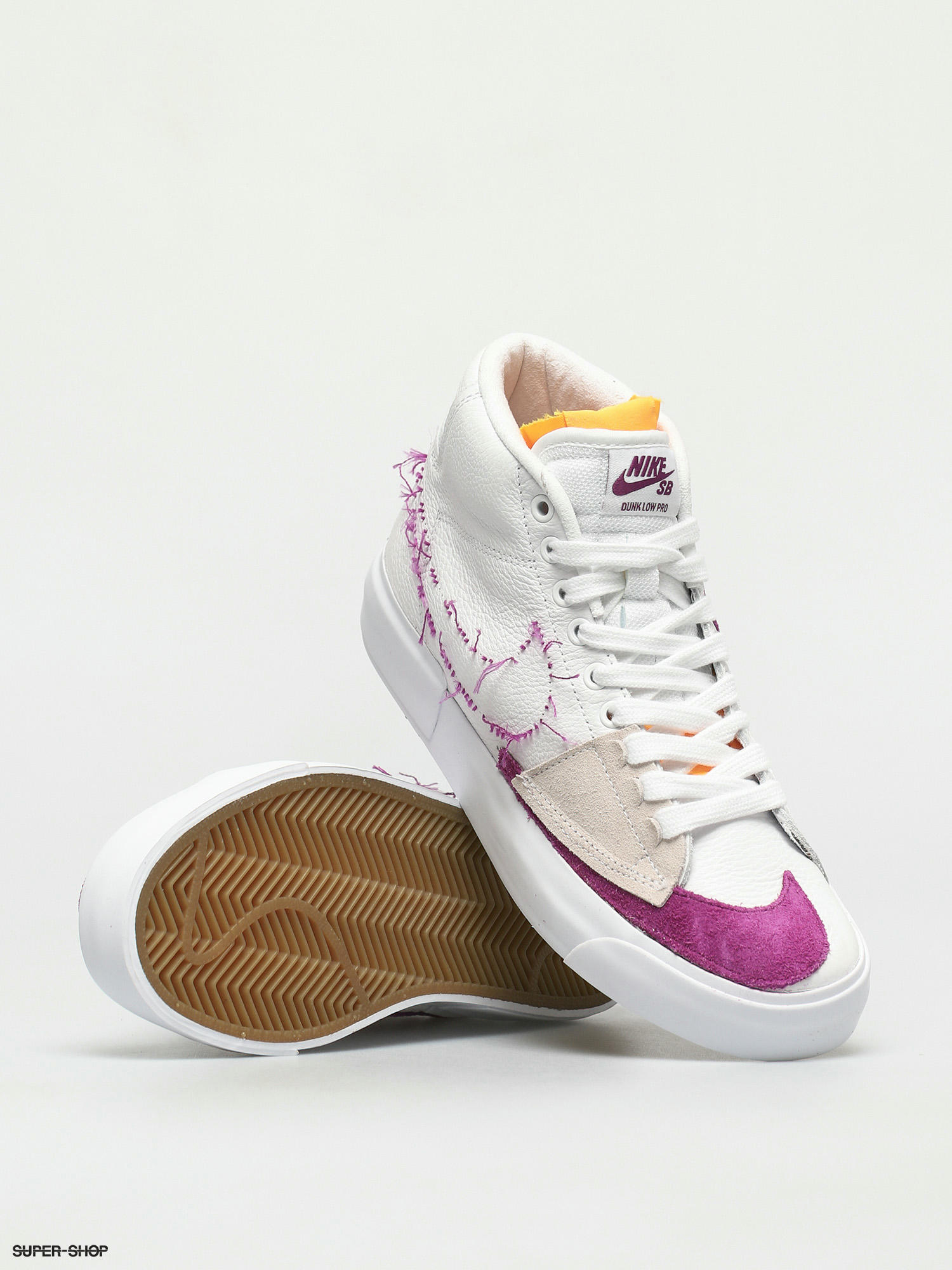 Nike Sb Zoom Blazer Mid Edge Shoes White Viotech White