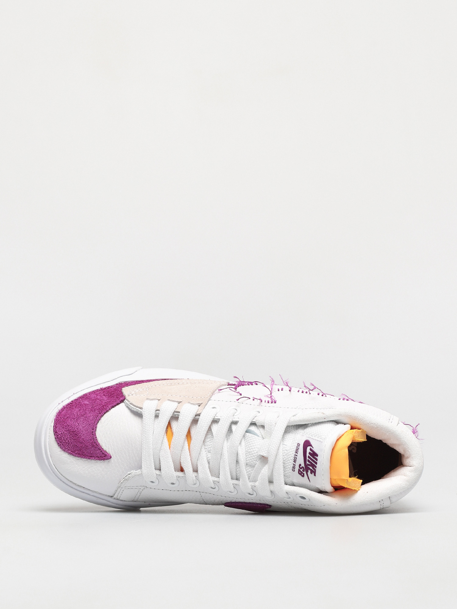 Nike Sb Zoom Blazer Mid Edge Shoes White Viotech White
