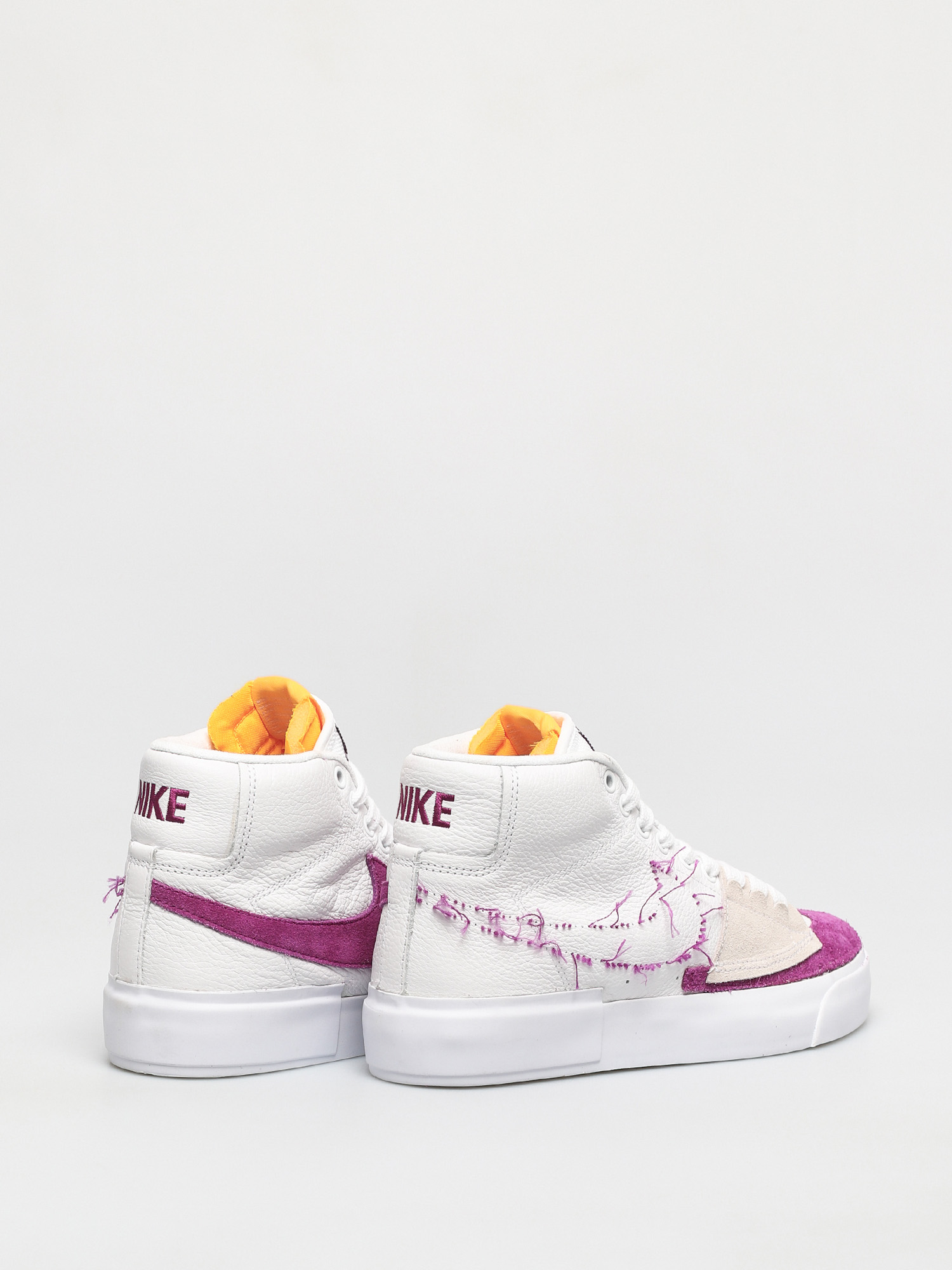 Nike Sb Zoom Blazer Mid Edge Shoes White Viotech White