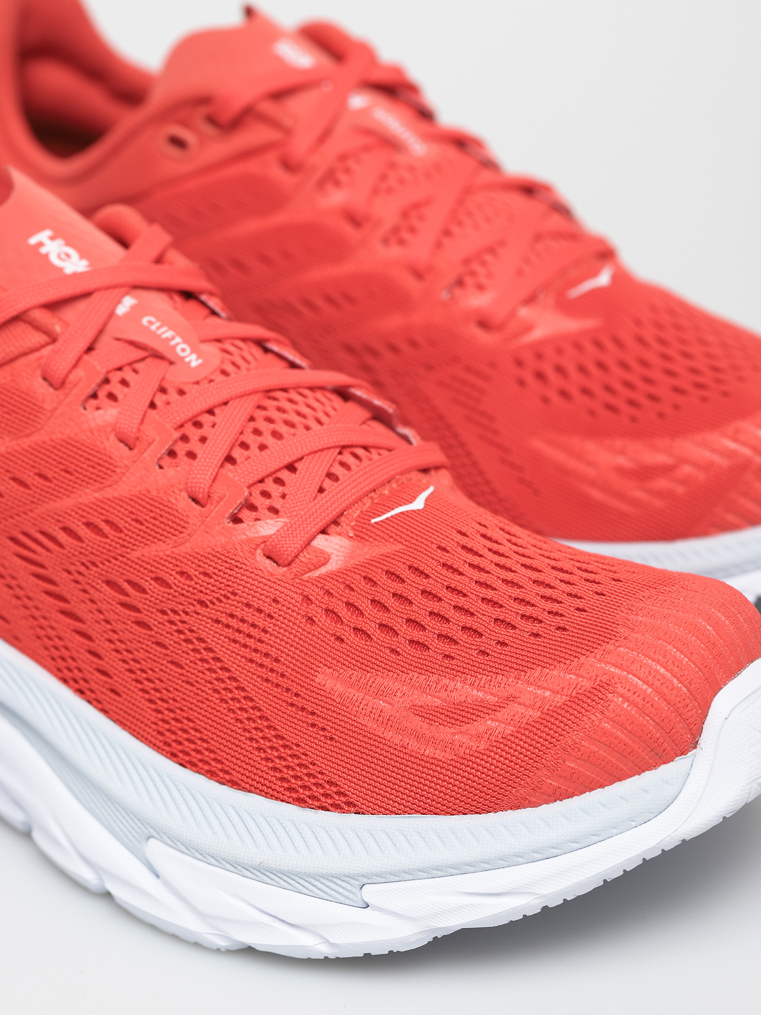 Hoka One One Clifton Edge Schuhe Wmn (hot coral/white)