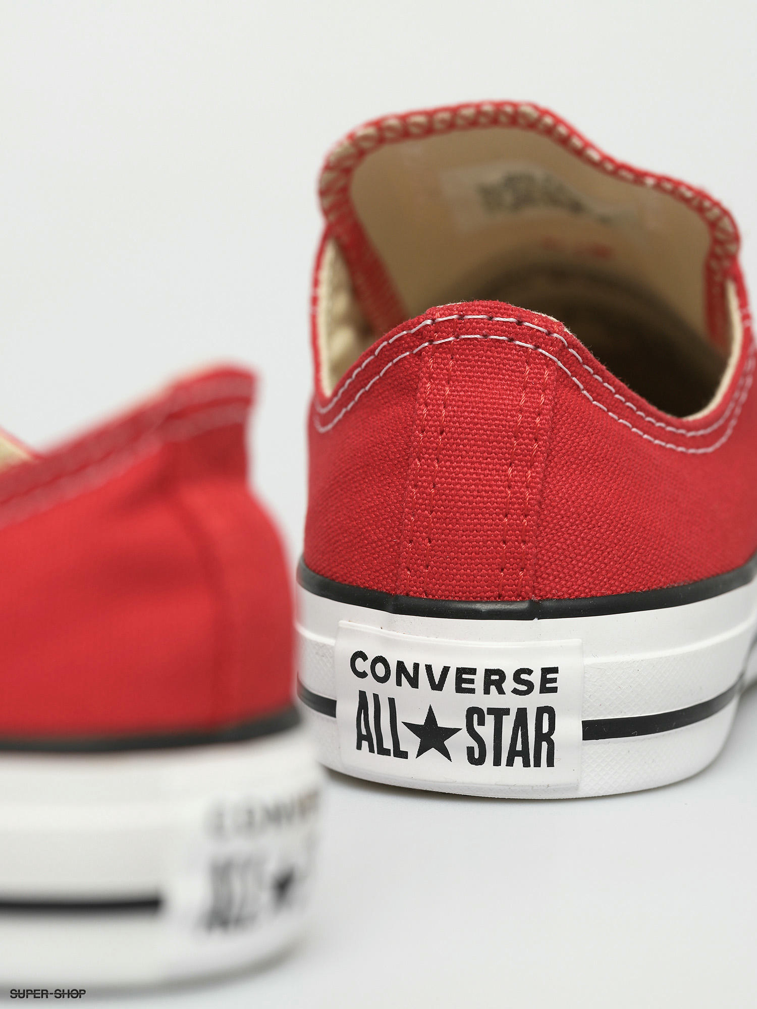 Red deals converse ox