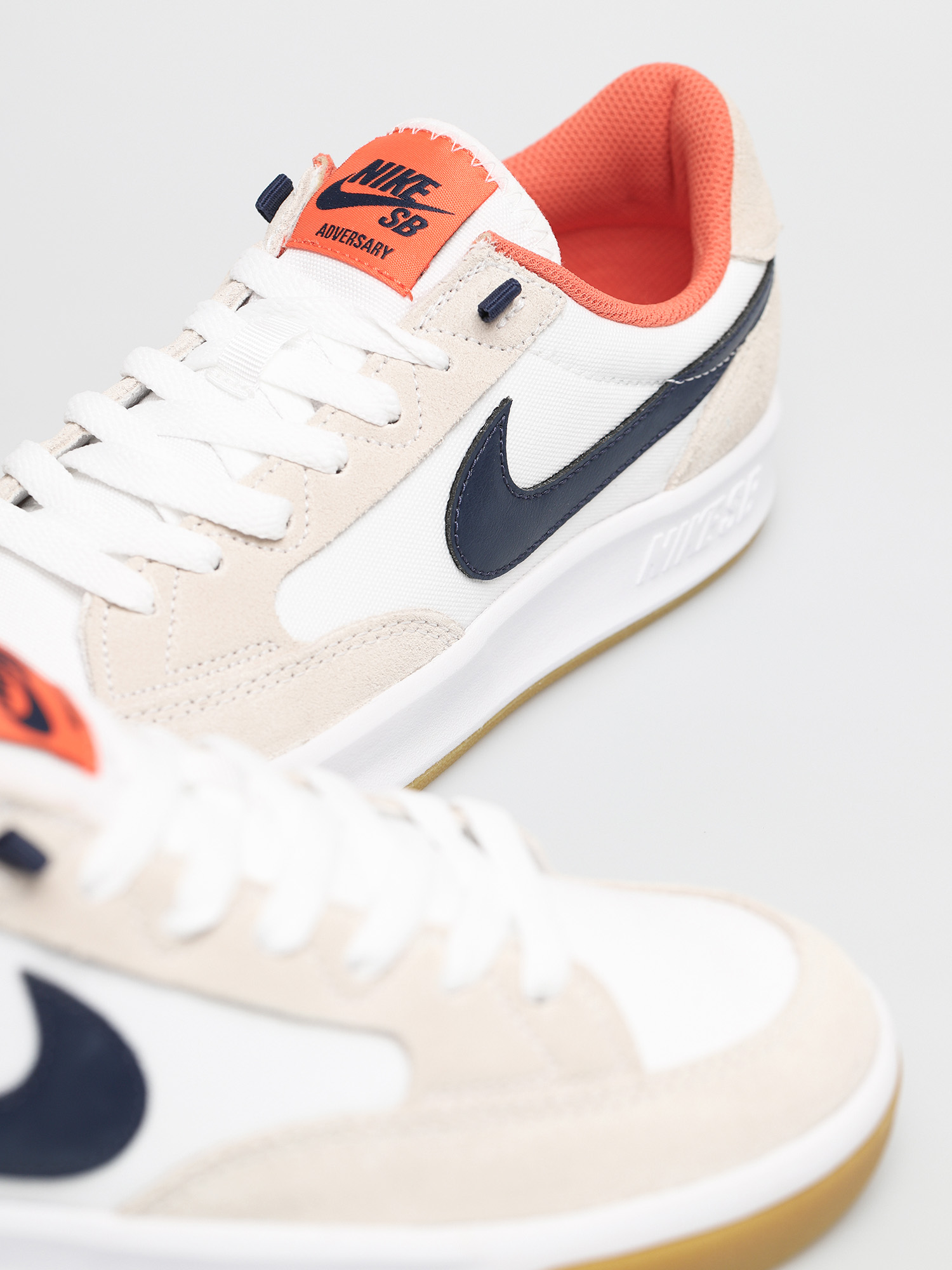 Nike SB Adversary Premium Shoes (white/midnight navy turf orange)