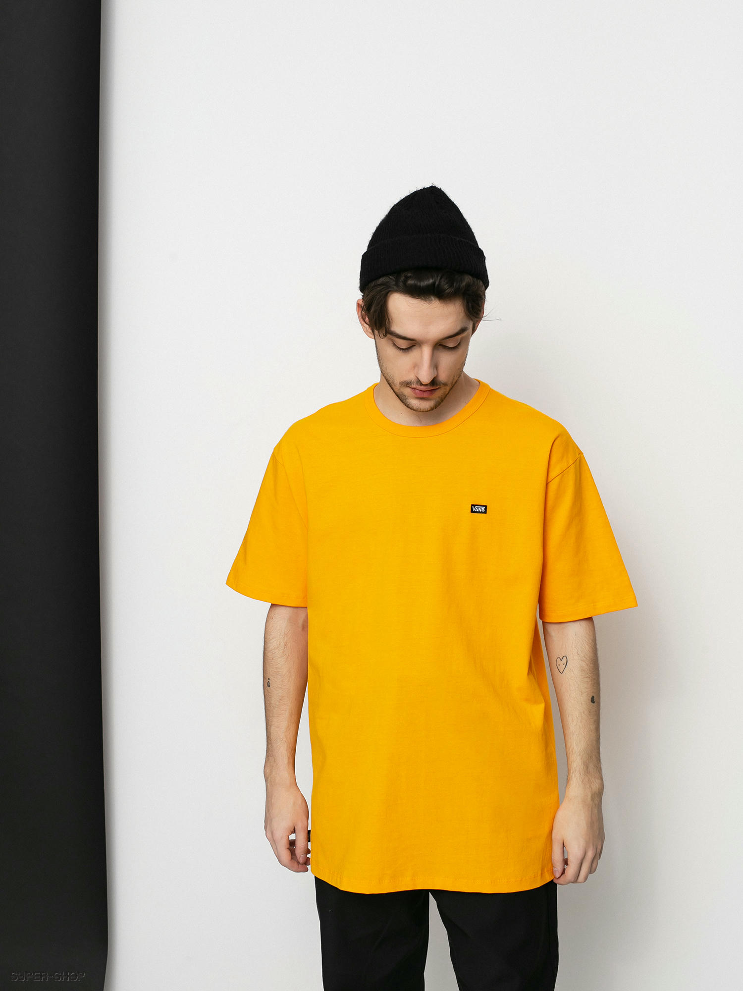 Vans off the wall hotsell yellow shirt