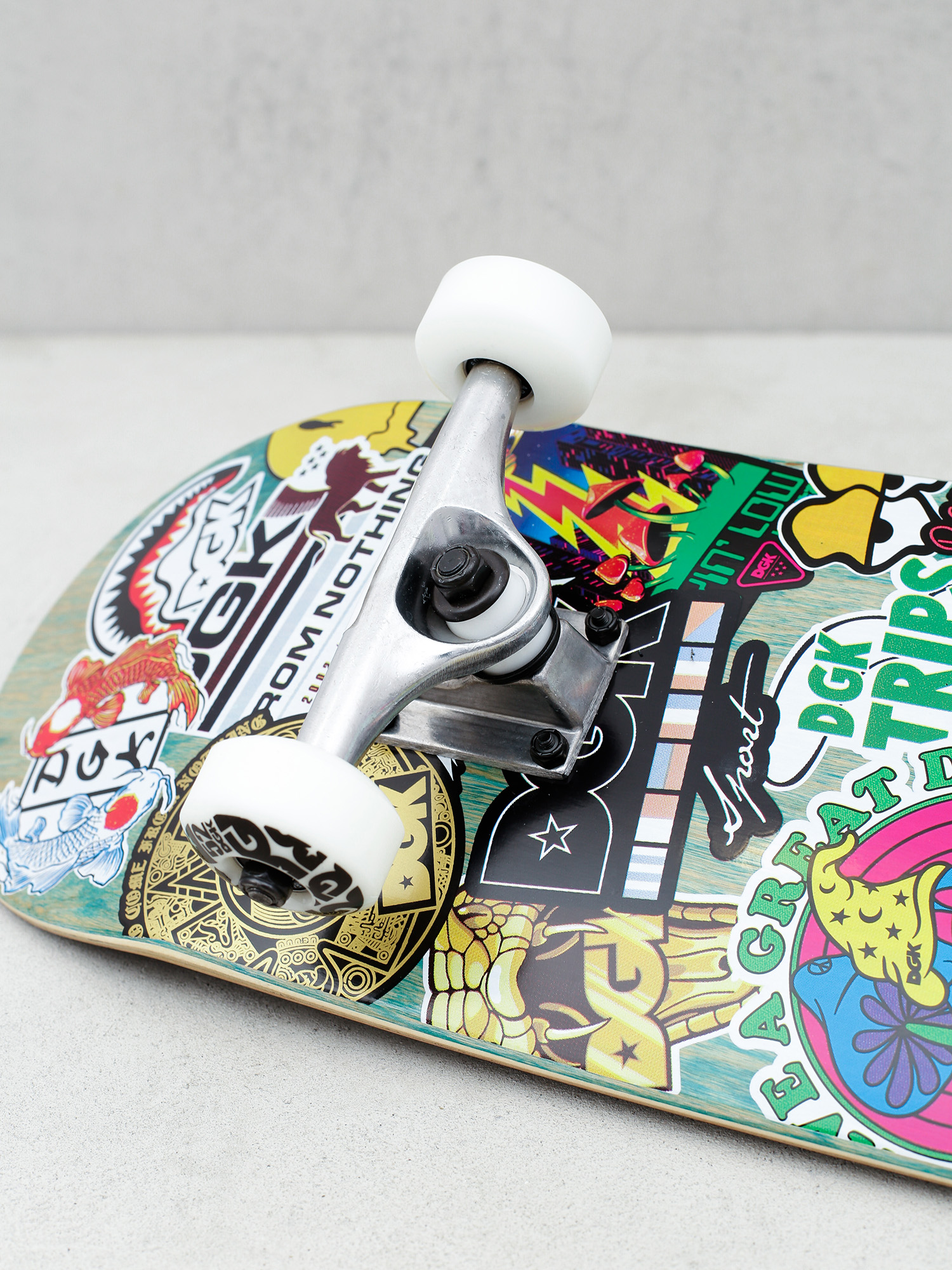 DGK Stix Skateboard (green/multi)