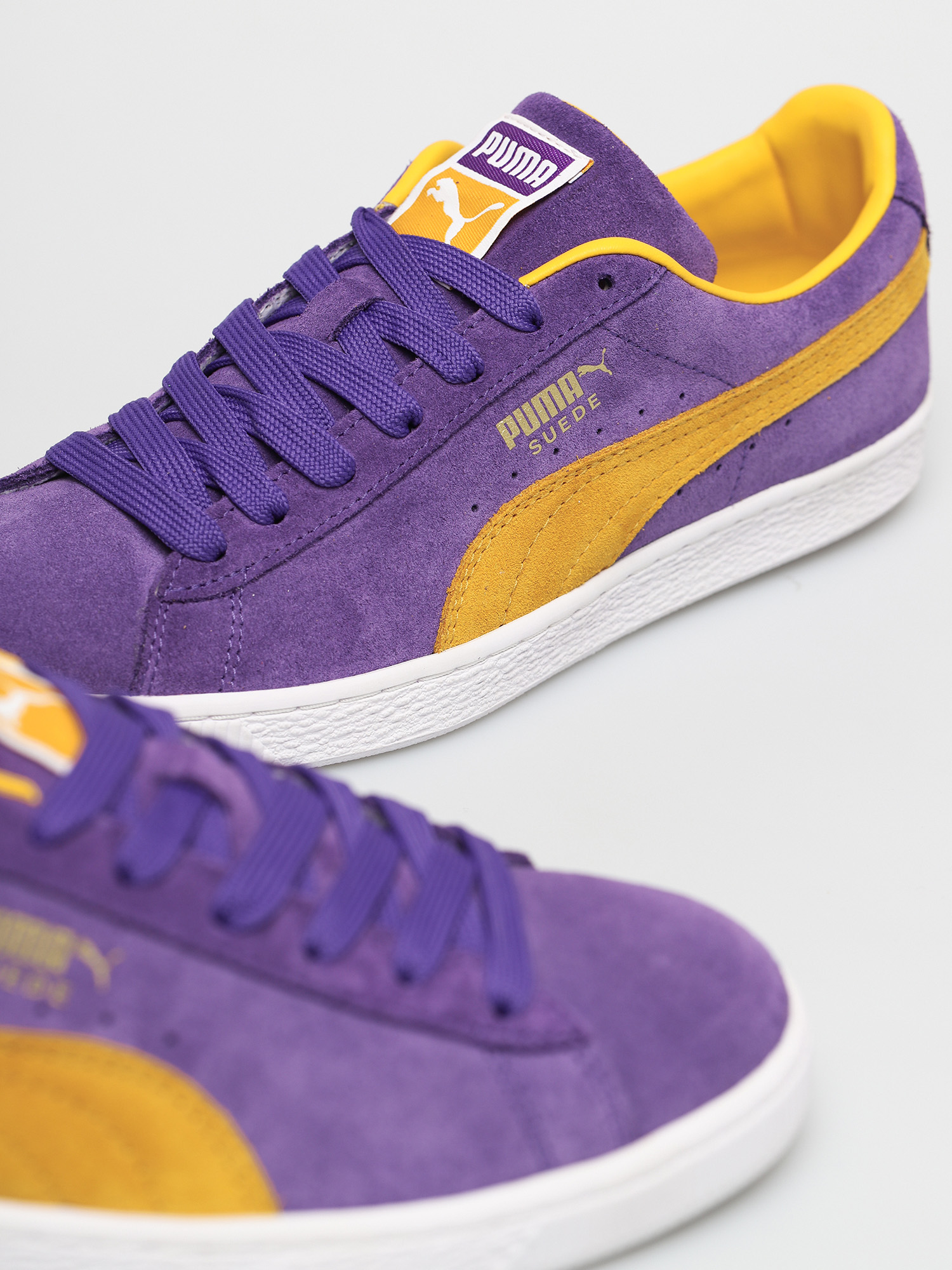 Puma Suede Teams Shoes (purple)