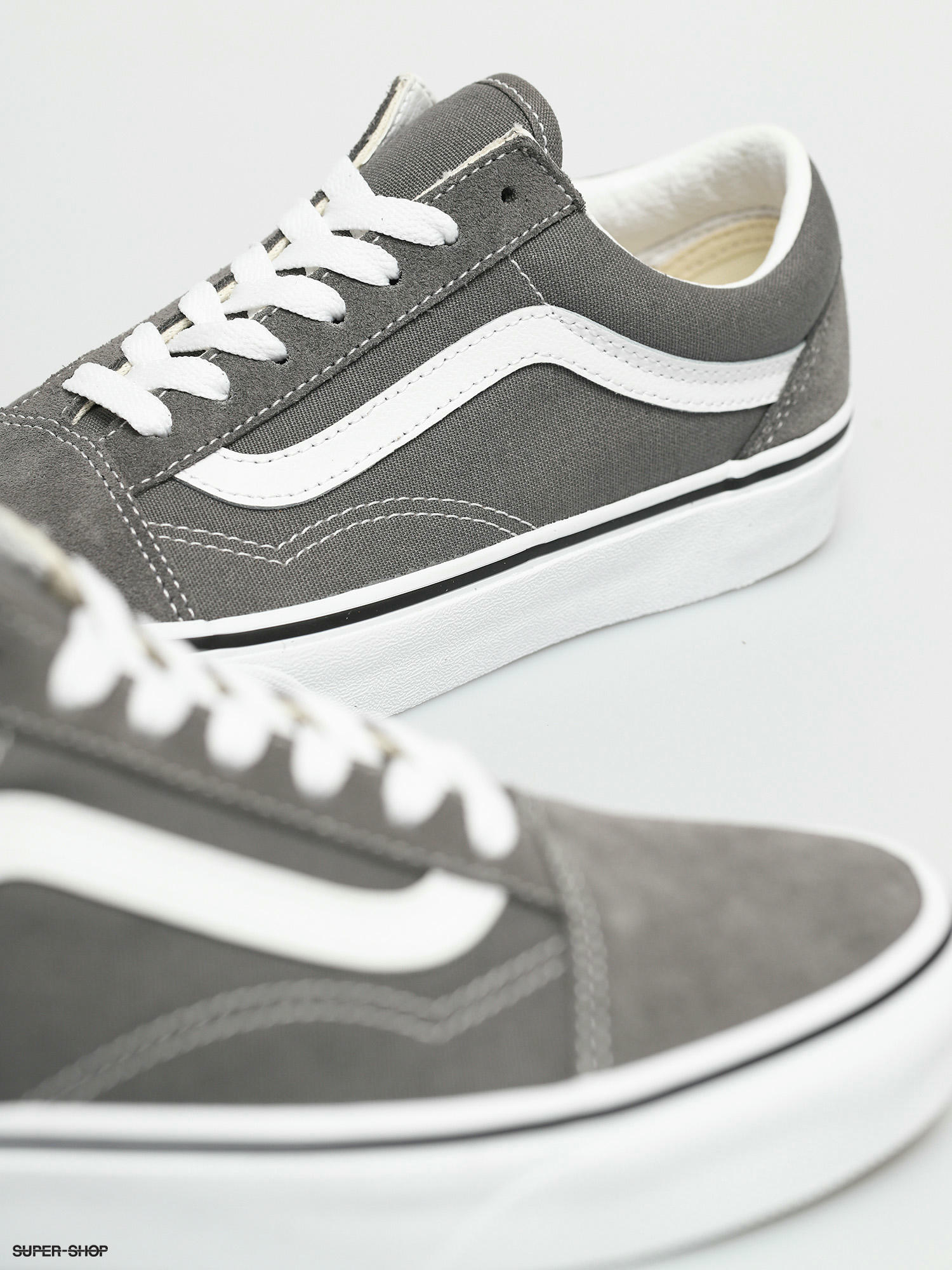 White and hot sale gray vans