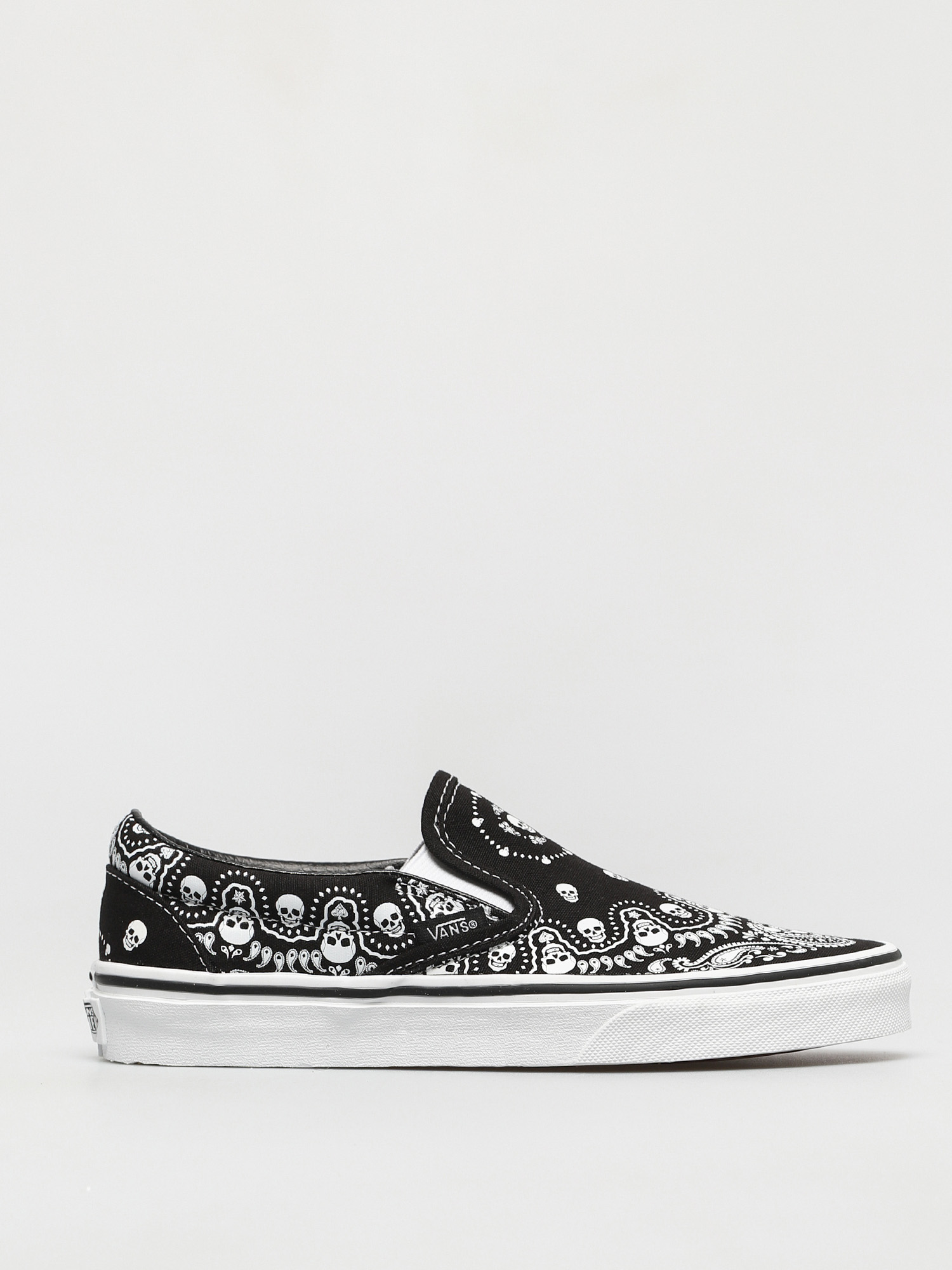Vans Classic Slip On Shoes black (bandana black/true white)
