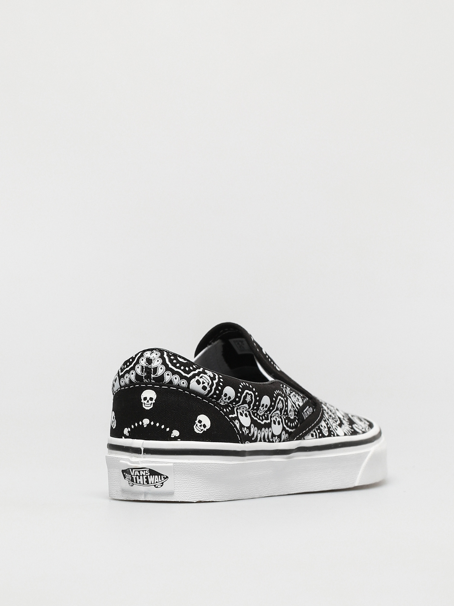 Vans Classic Slip On Shoes (bandana black/true white)