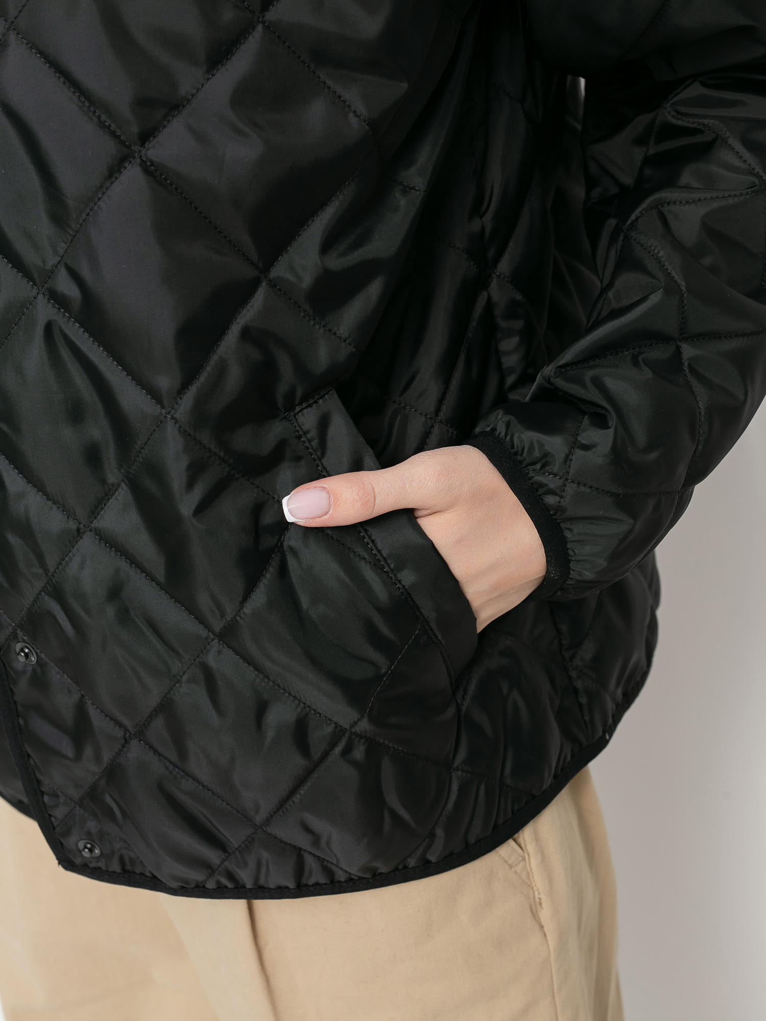 Vans Forces Quilted Jacket Wmn (black)