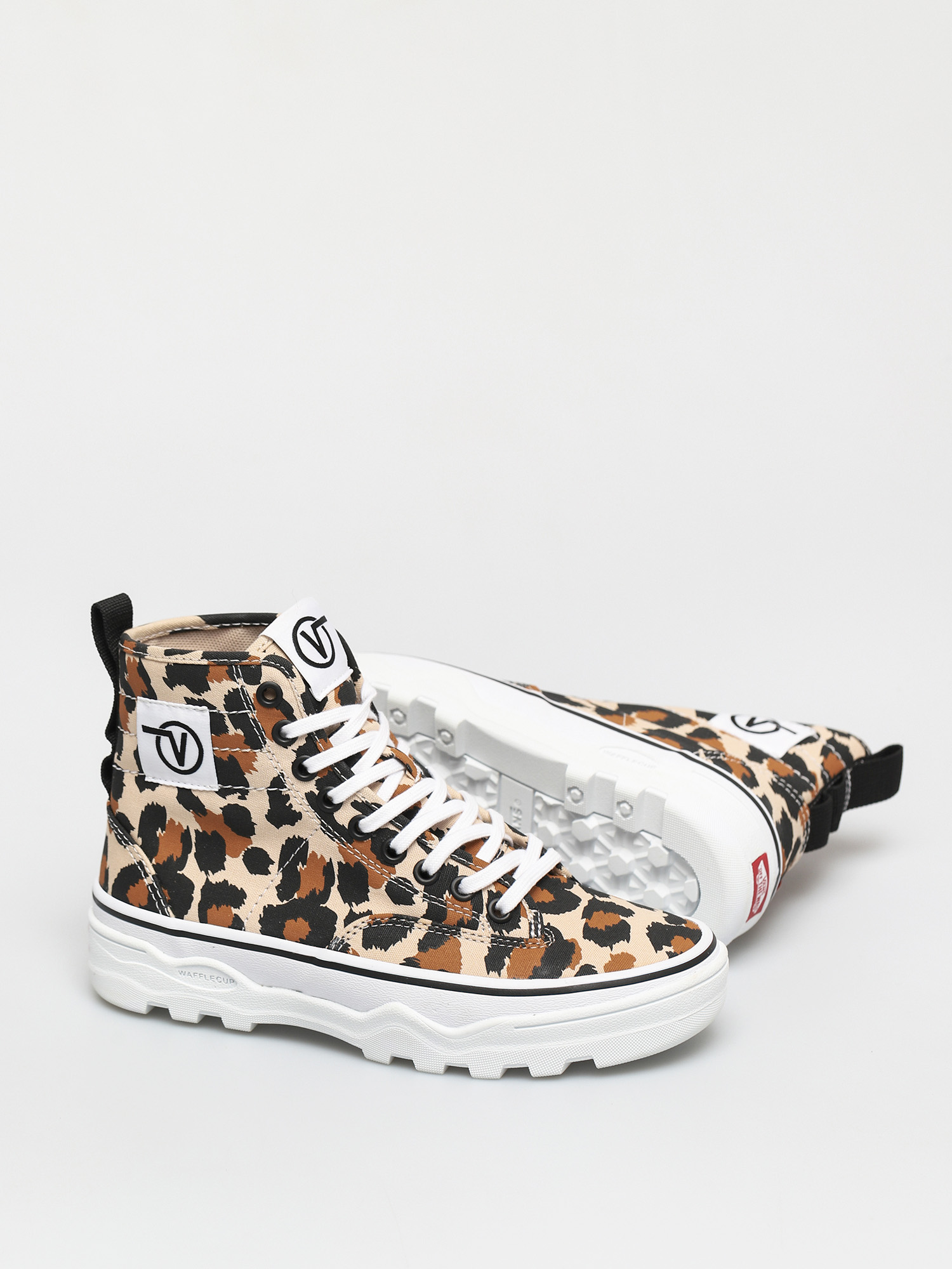 vans sentry leopard