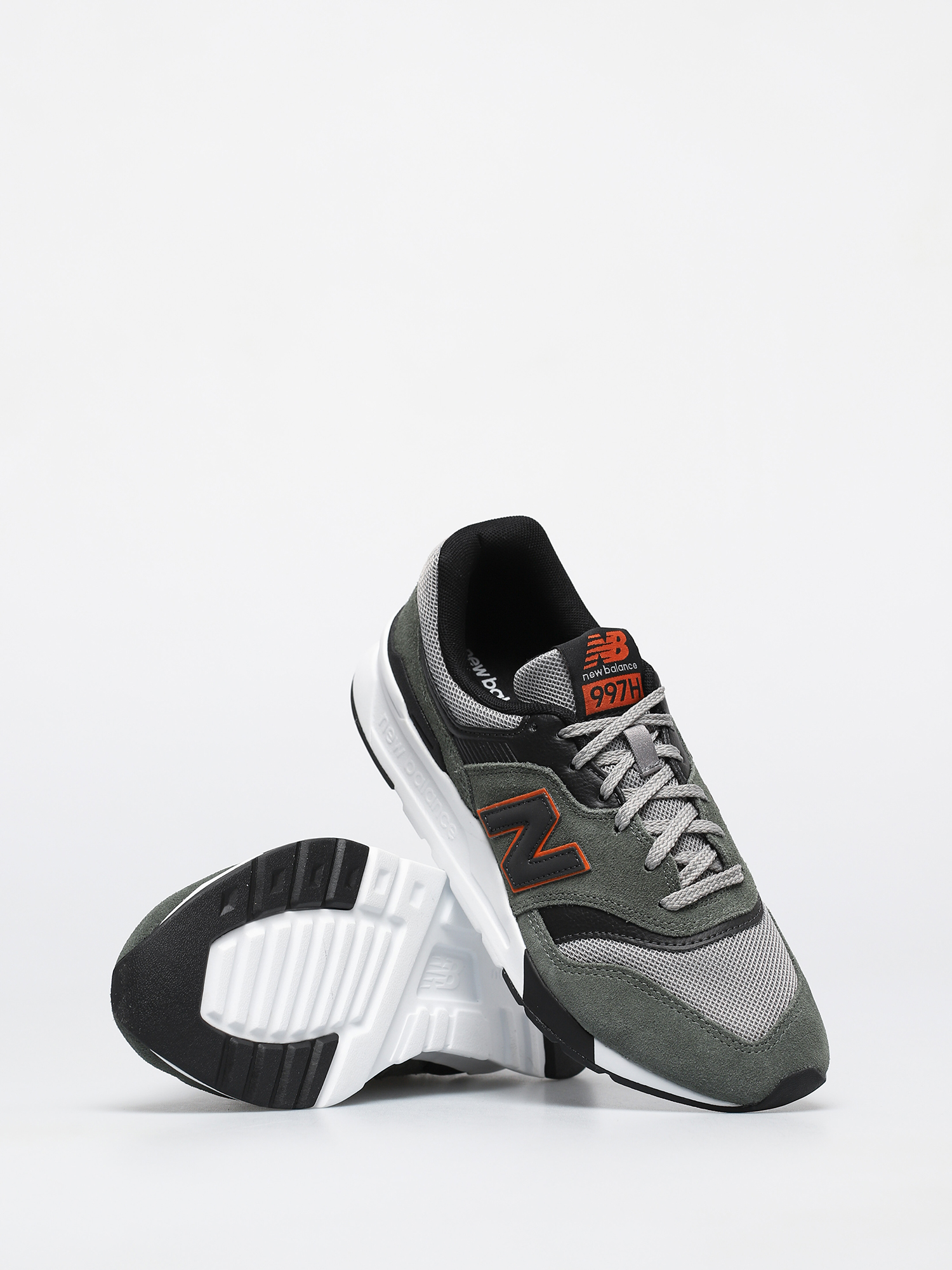 New Balance 997 Shoes (celadon)