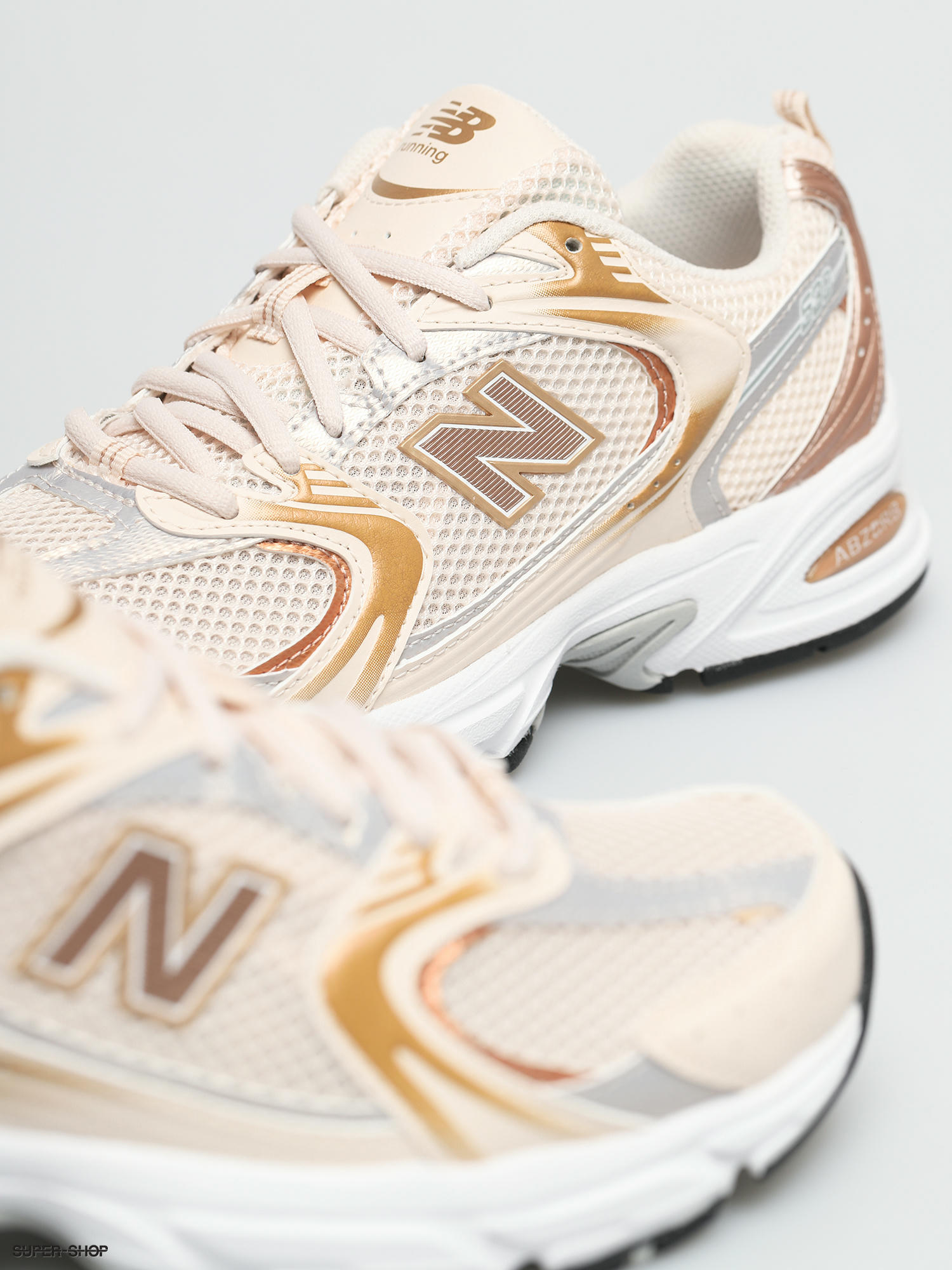 pink and gold new balance