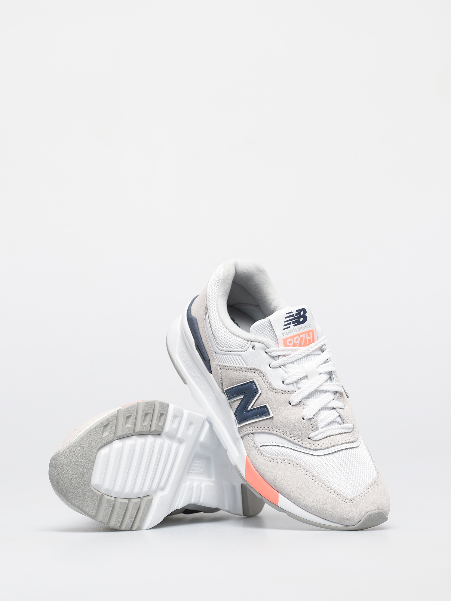 New Balance 997 Shoes Wmn Grey