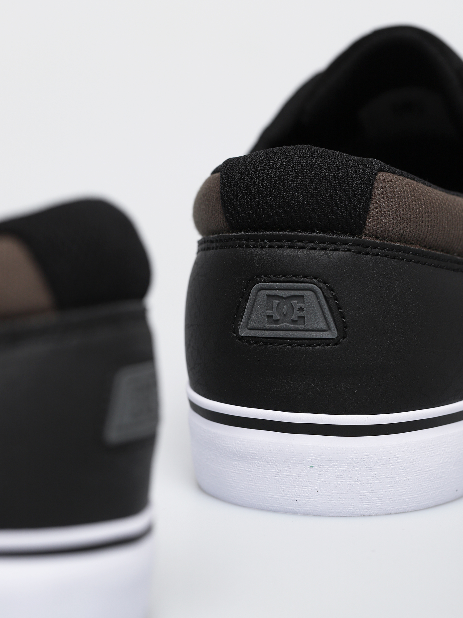 DC Switch Shoes (black/black/green)
