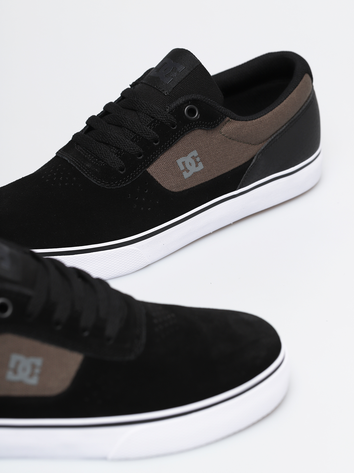DC Switch Shoes (black/black/green)
