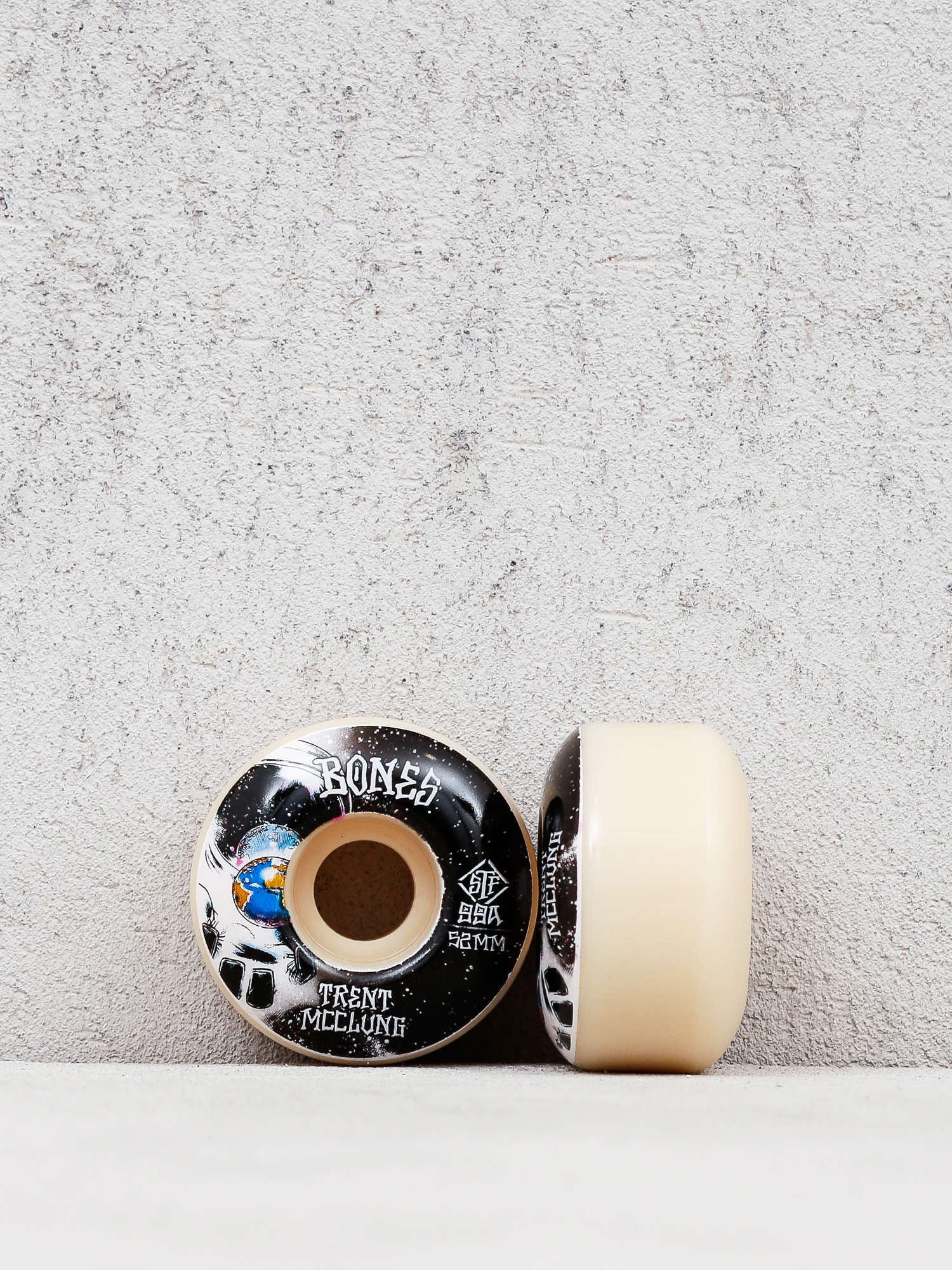 Bones McClung Unknown STF V1 Standard 99A Wheels (white/multi)