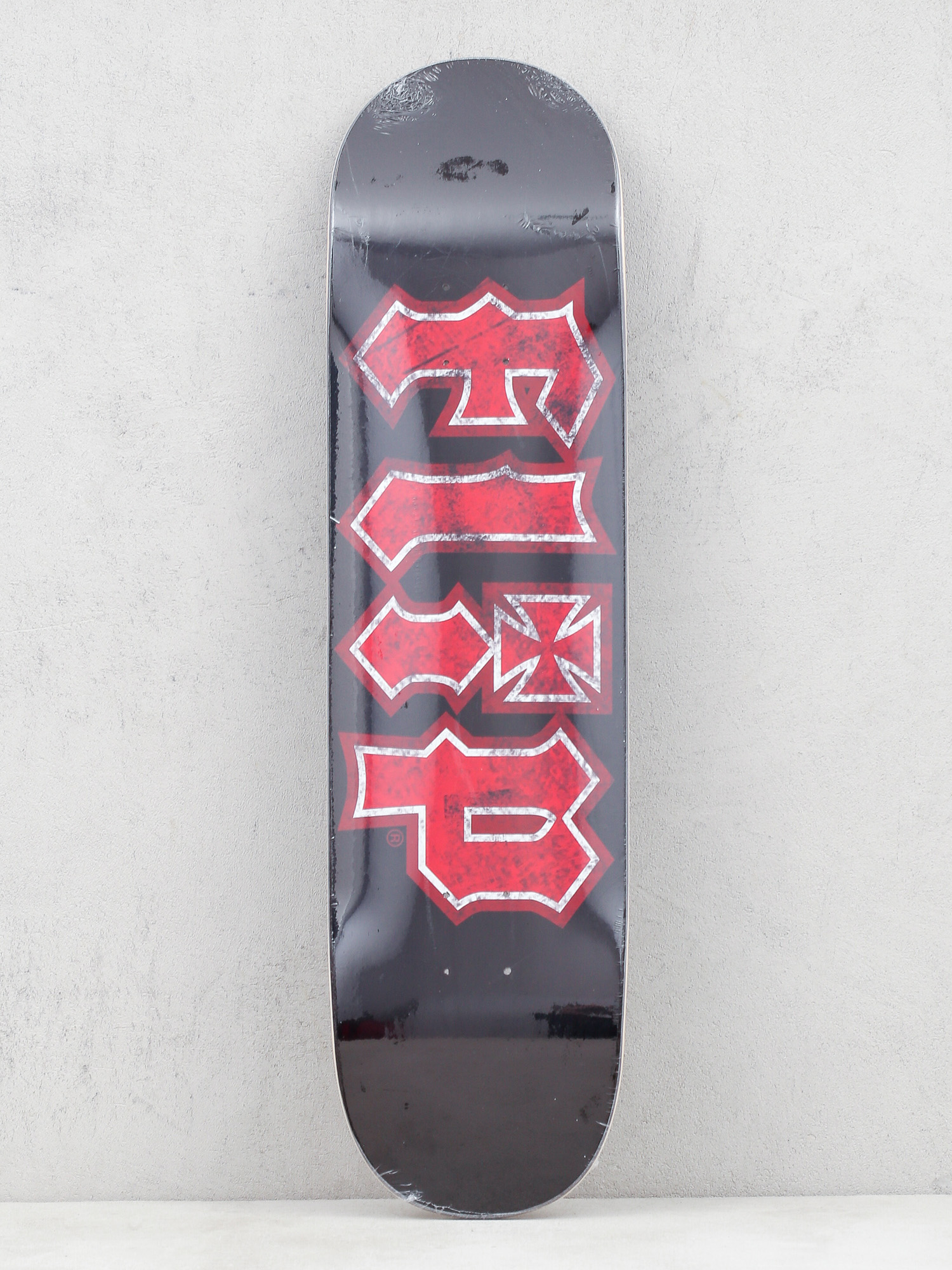 girl thrasher deck