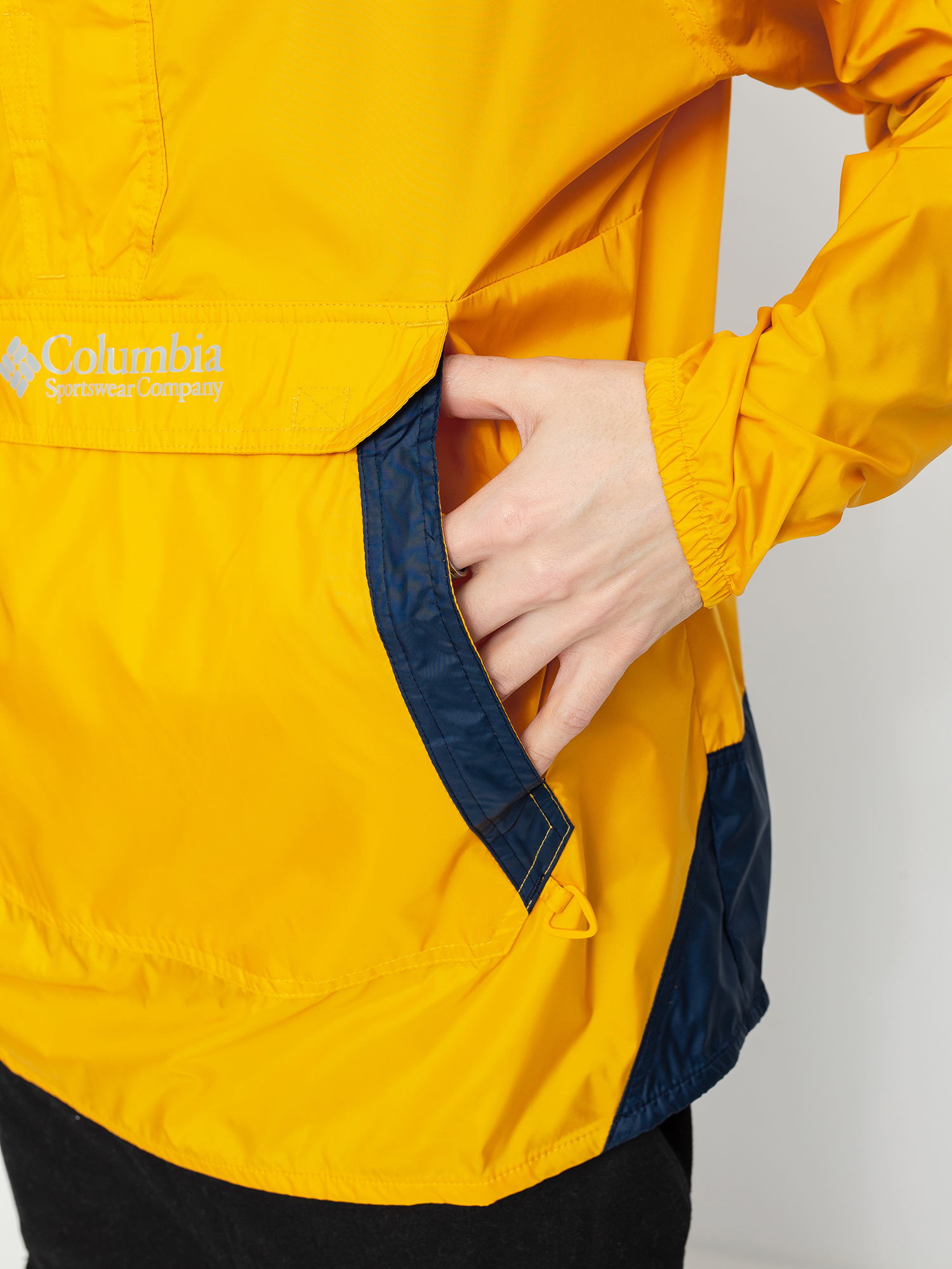 Columbia Challenger Jacket (bright gold/collegiate navy)