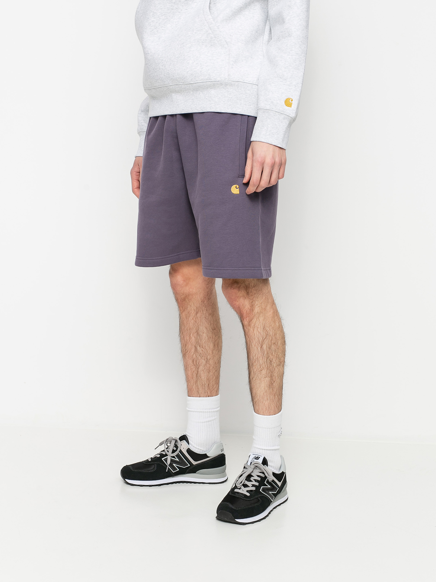 carhartt wip chase shorts