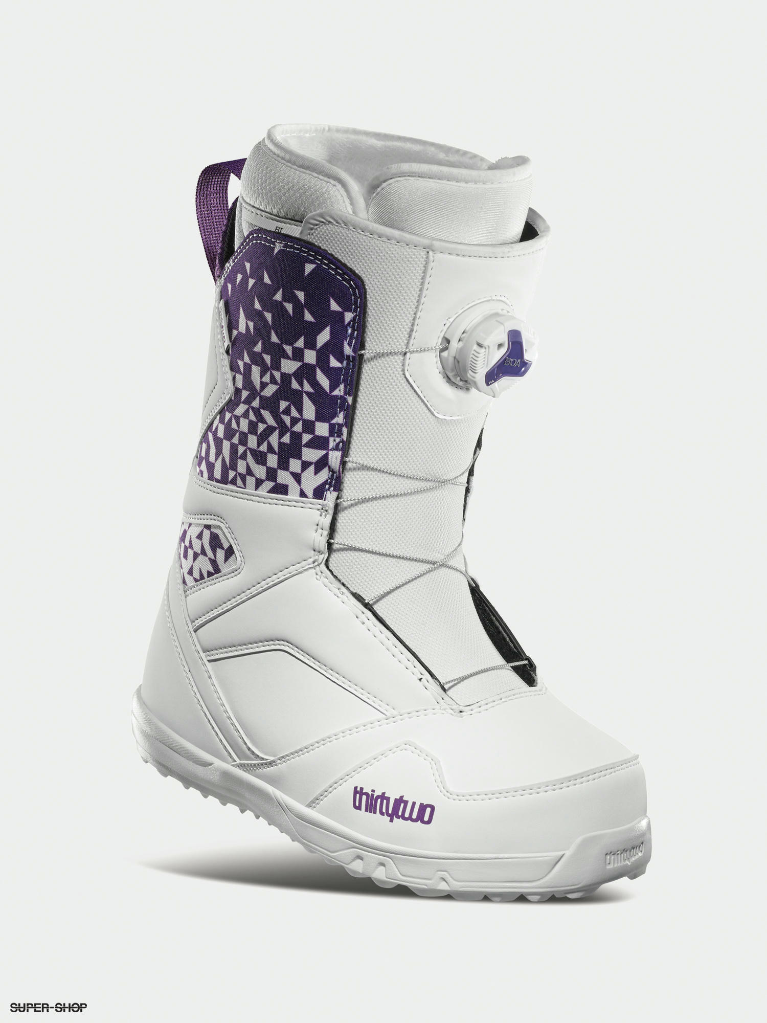 32 snowboard boots white