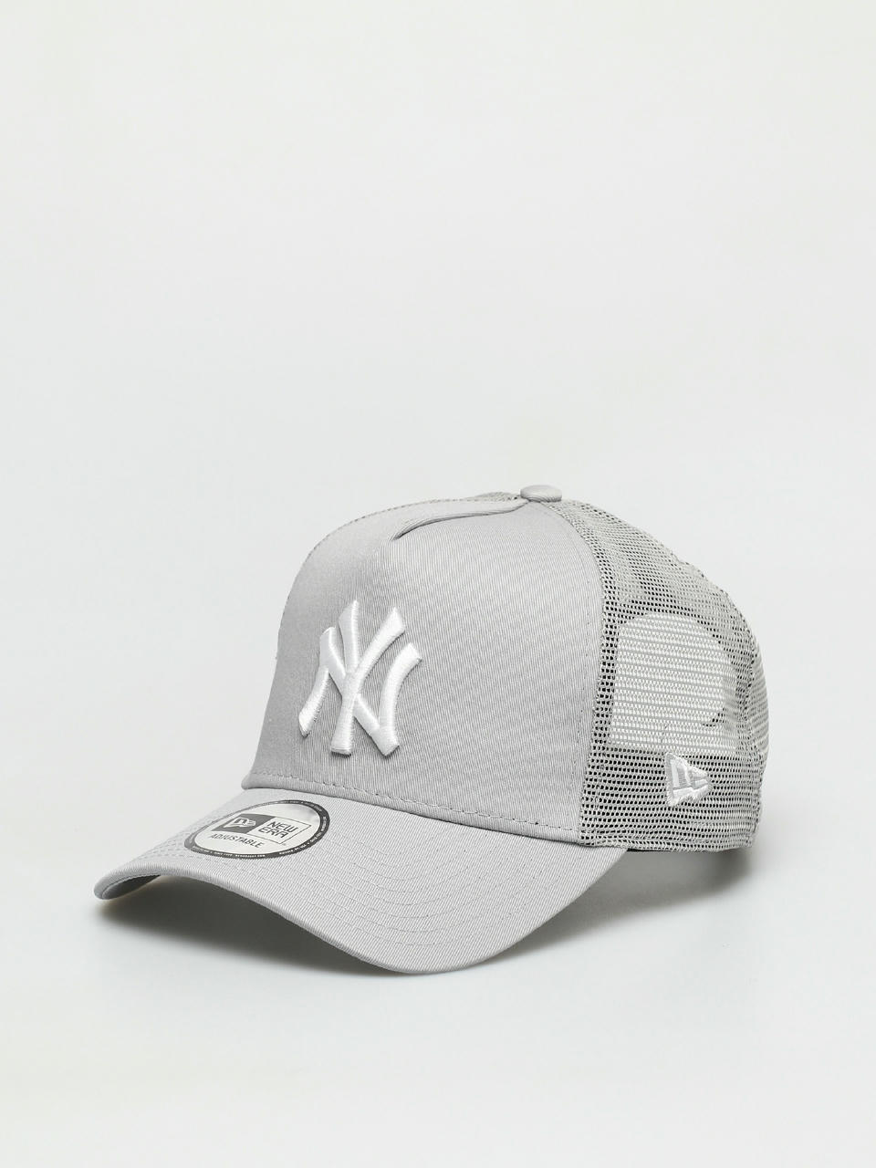 NY Yankees New Era All Black Clean Trucker Cap