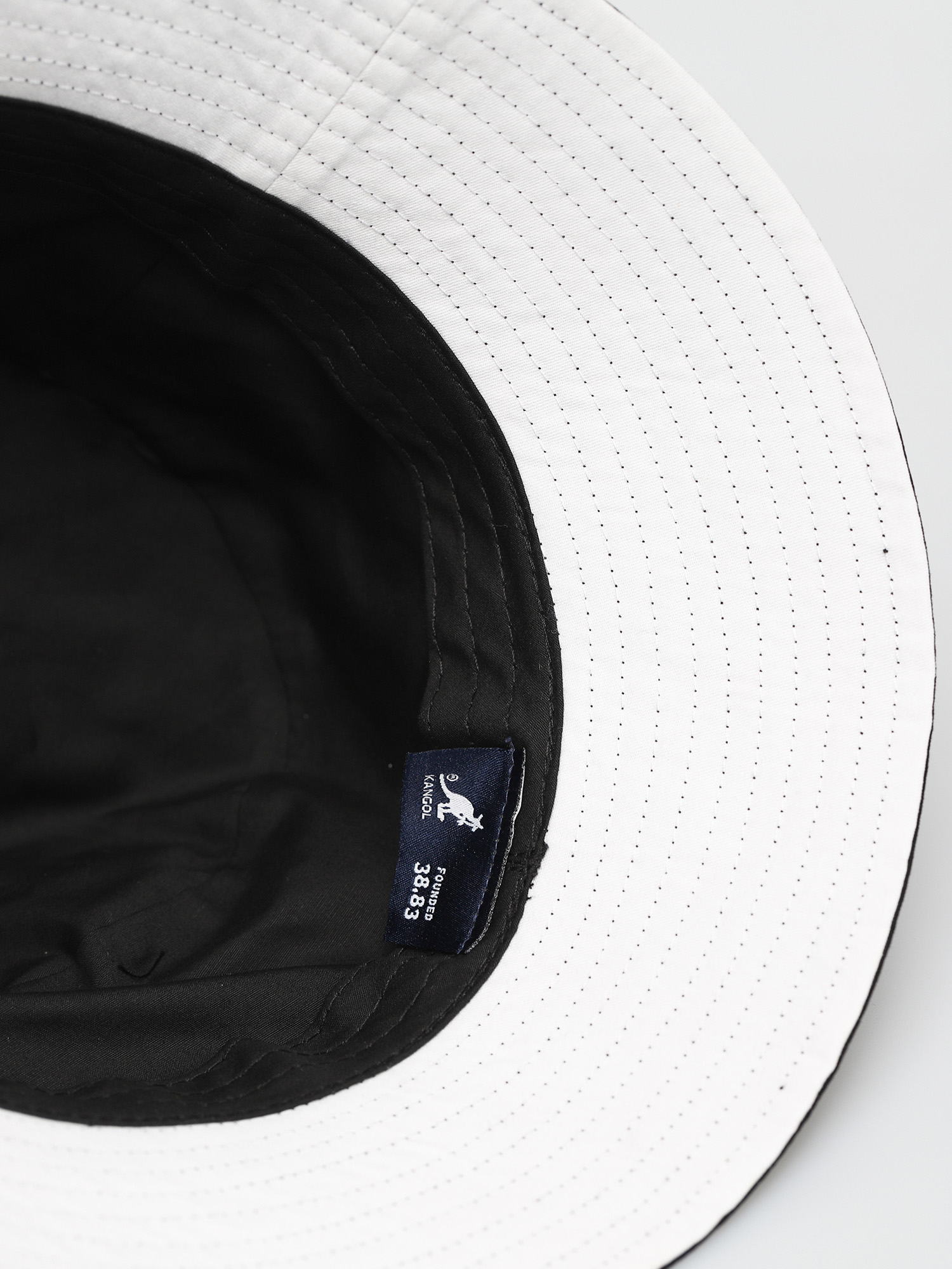 Kangol Cotton Bucket Hat (black)