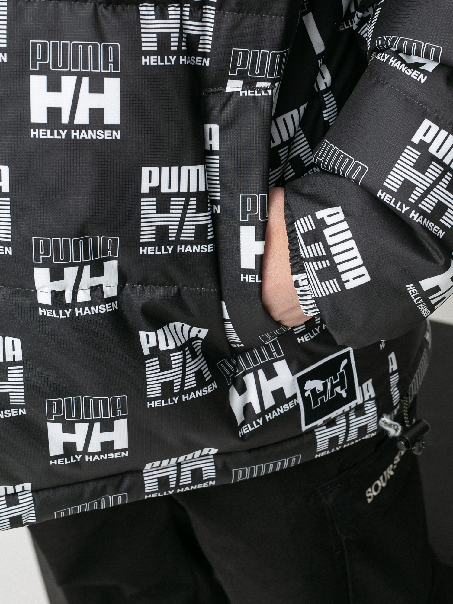Puma X Helly Hansen Reversible Jacket (puma black)