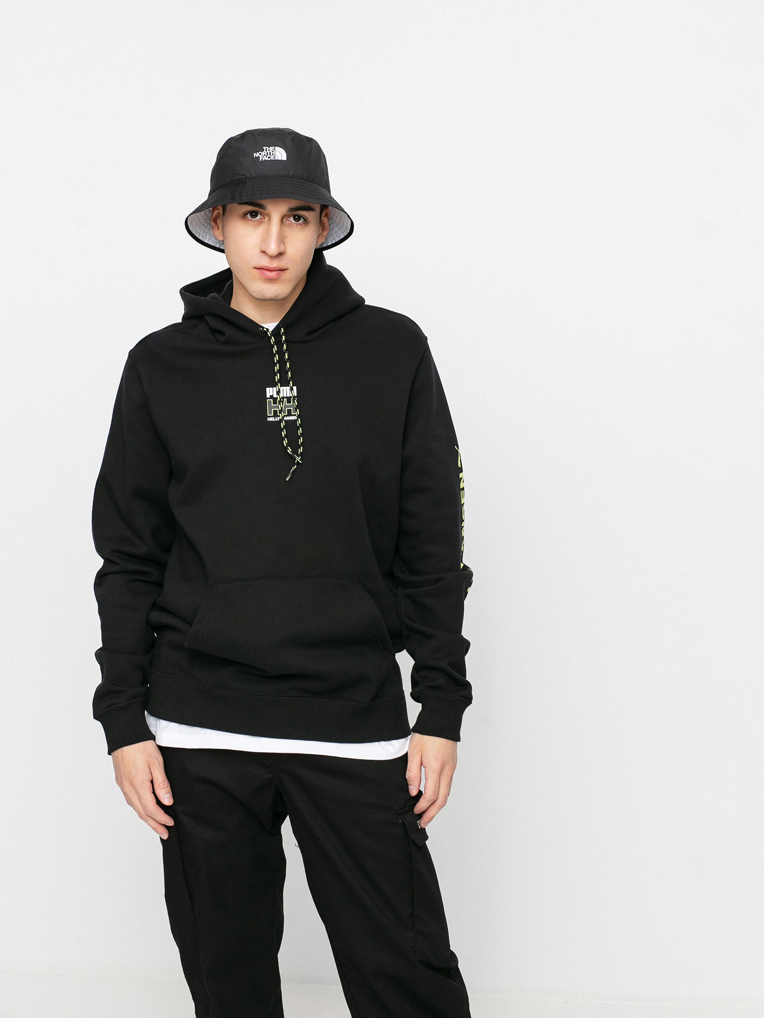puma black sweatshirt