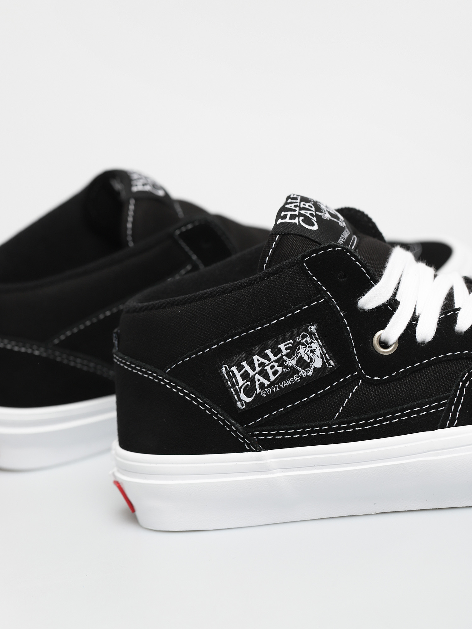 Vans Skate Half Cab Shoes (black/white)
