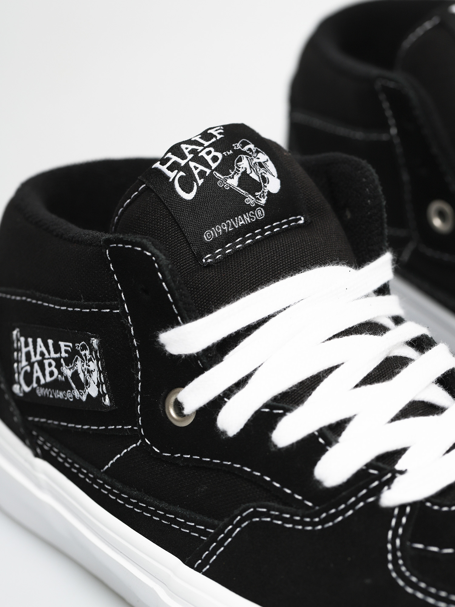 Vans Skate Half Cab Shoes (black/white)