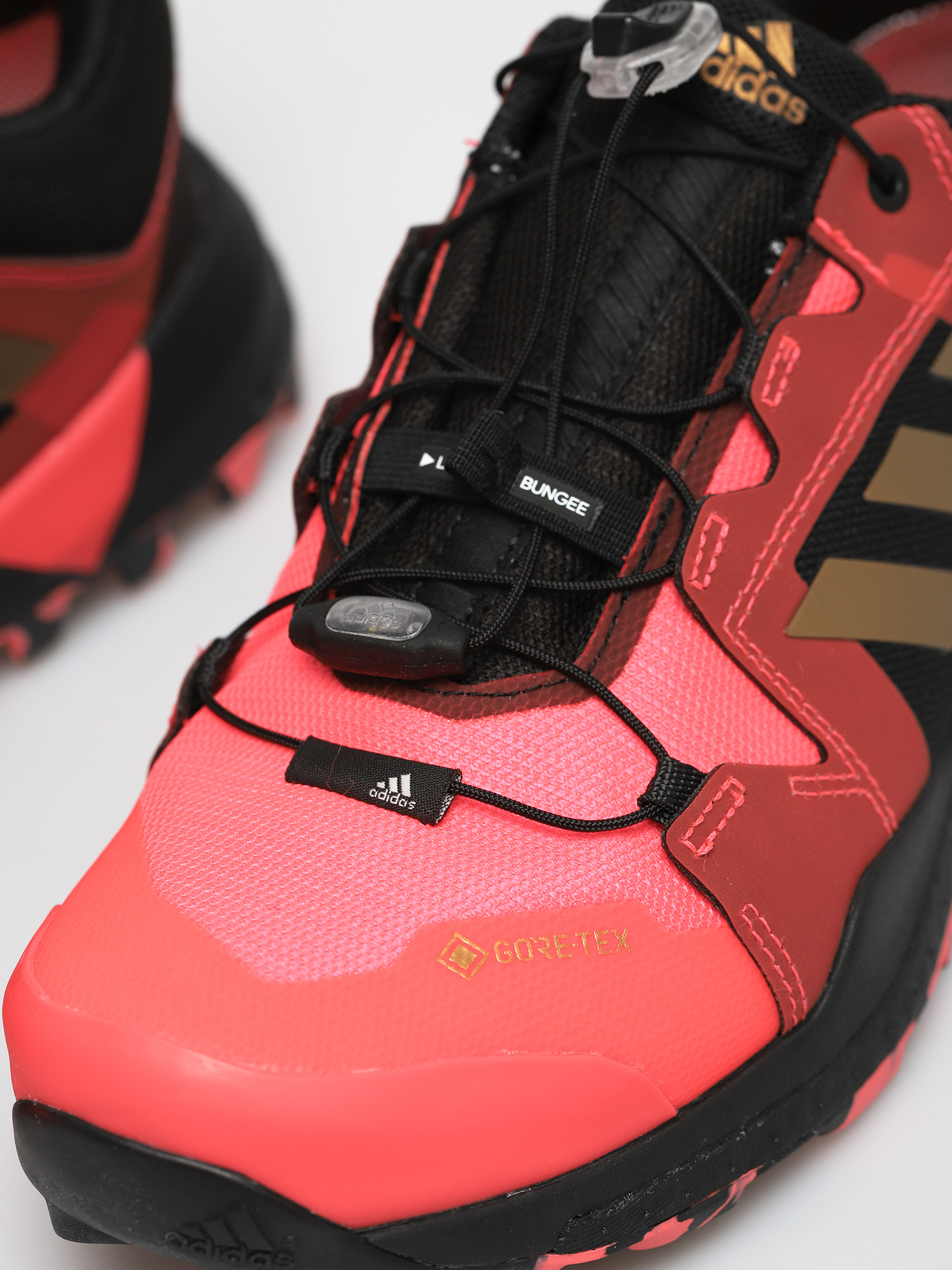 adidas Originals Terrex Skychaser Xt Gtx Shoes (sigpnk/coppmt/cblack)