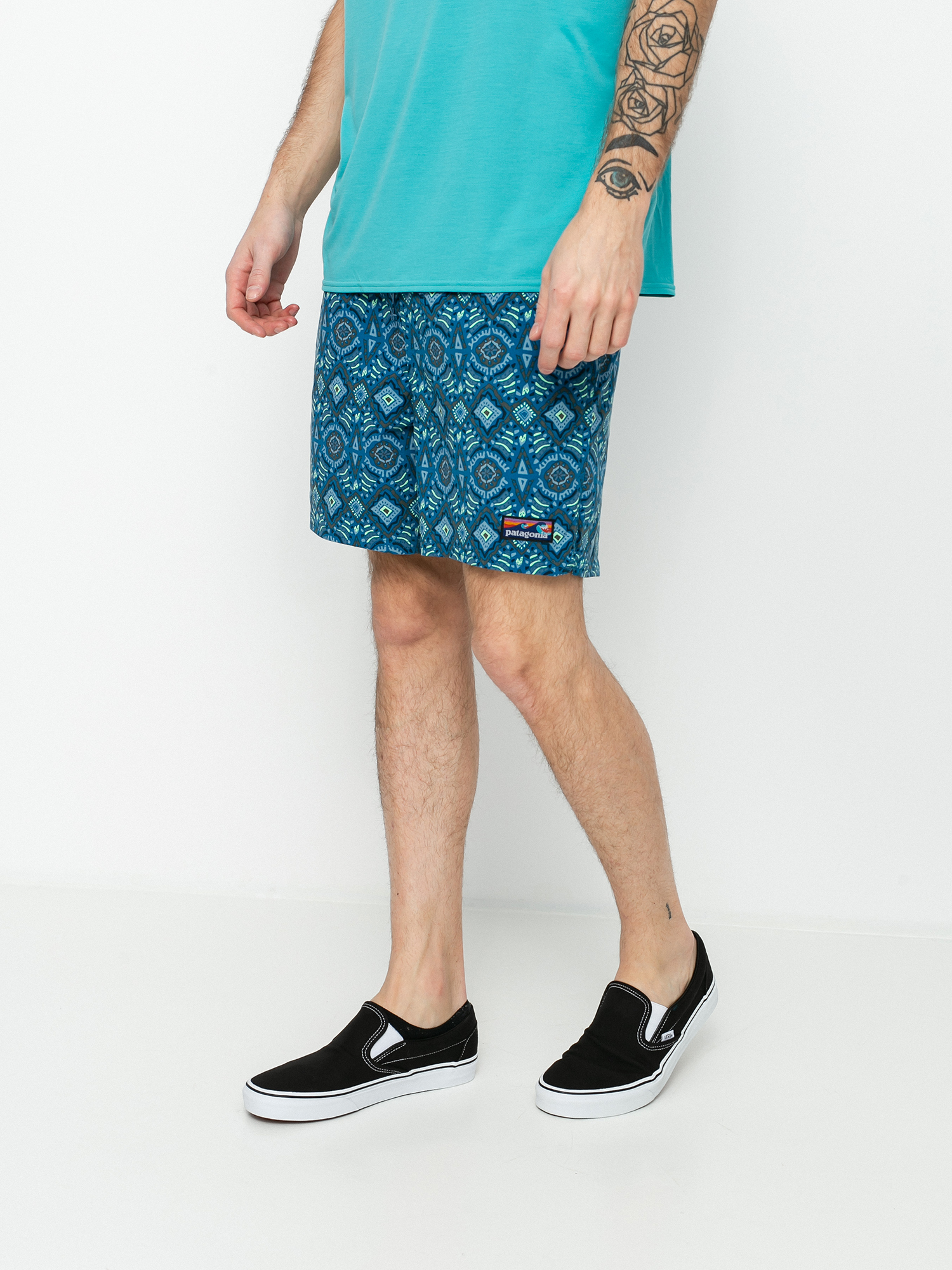 patagonia wavefarer volley shorts