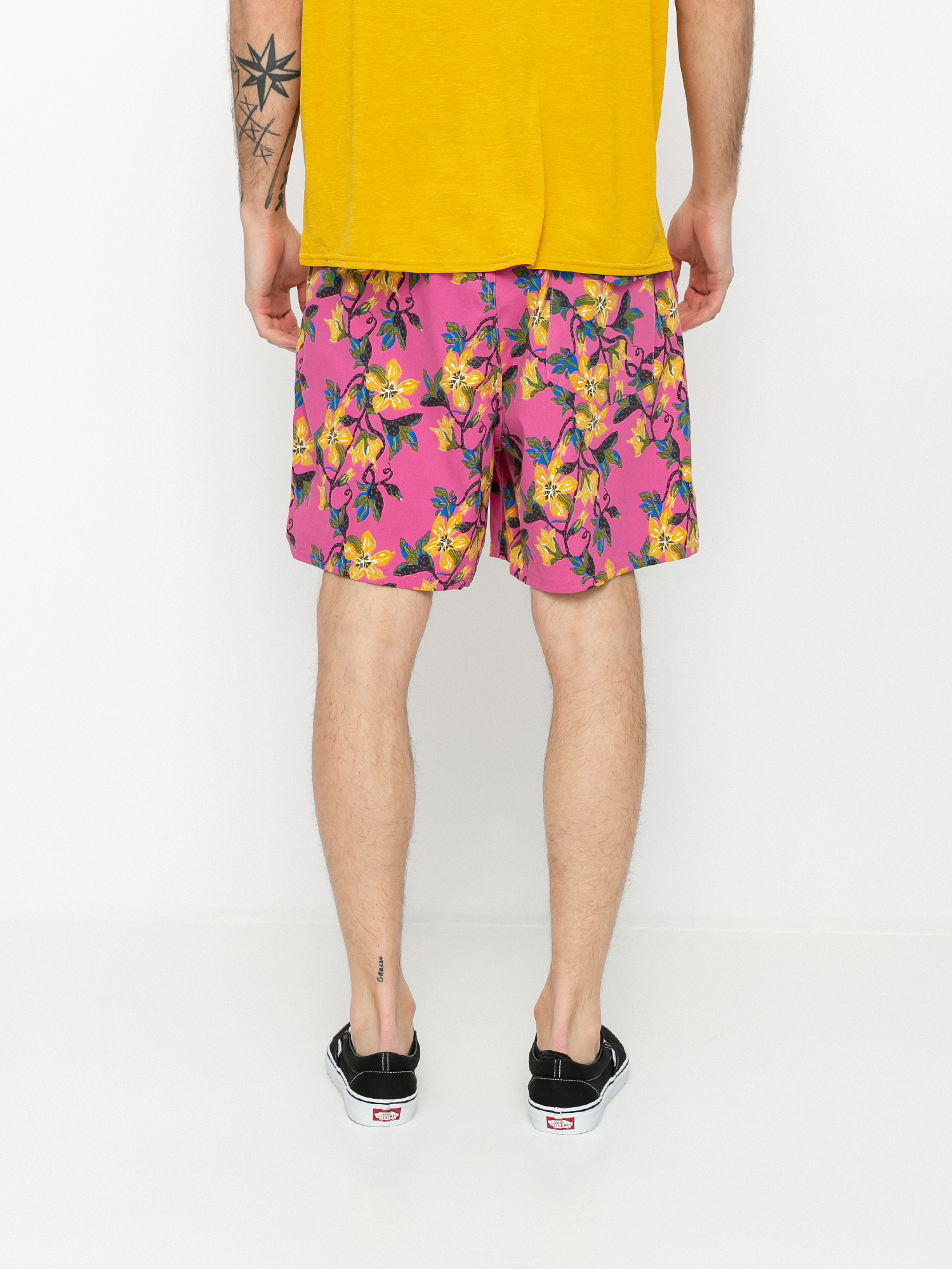 Patagonia Stretch Wavefarer Volley Shorts 16in Boardshorts (squash blossom/marble pink)