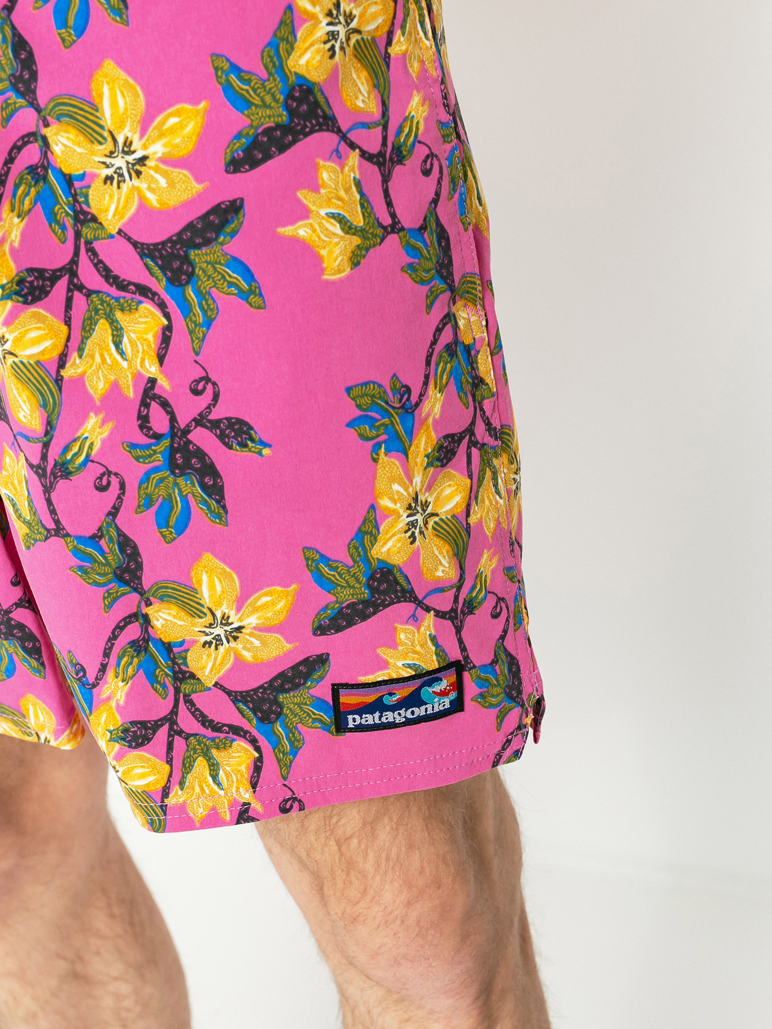 stretch wavefarer volley shorts