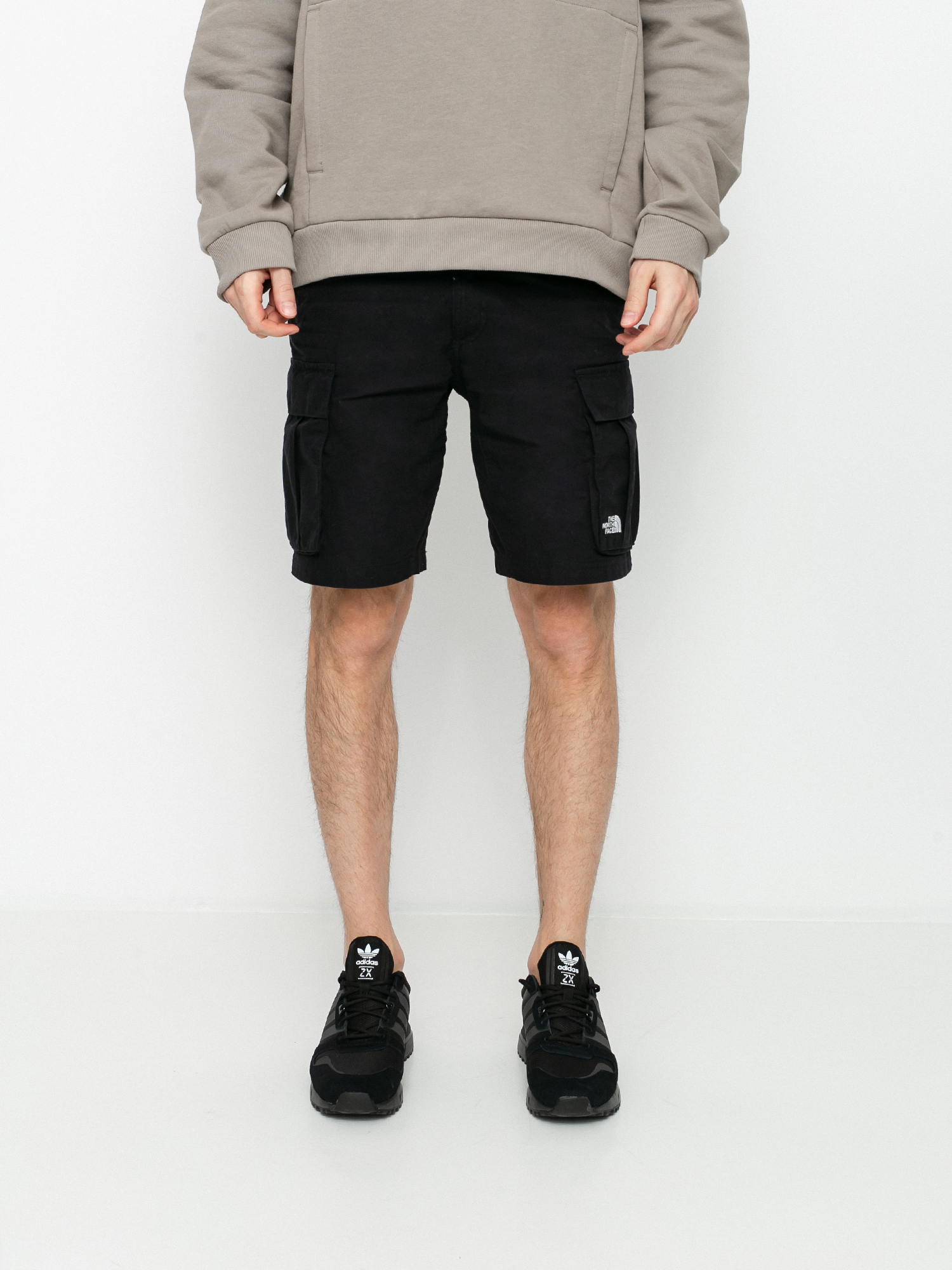 The North Face Anticline Cargo Shorts (tnf black)