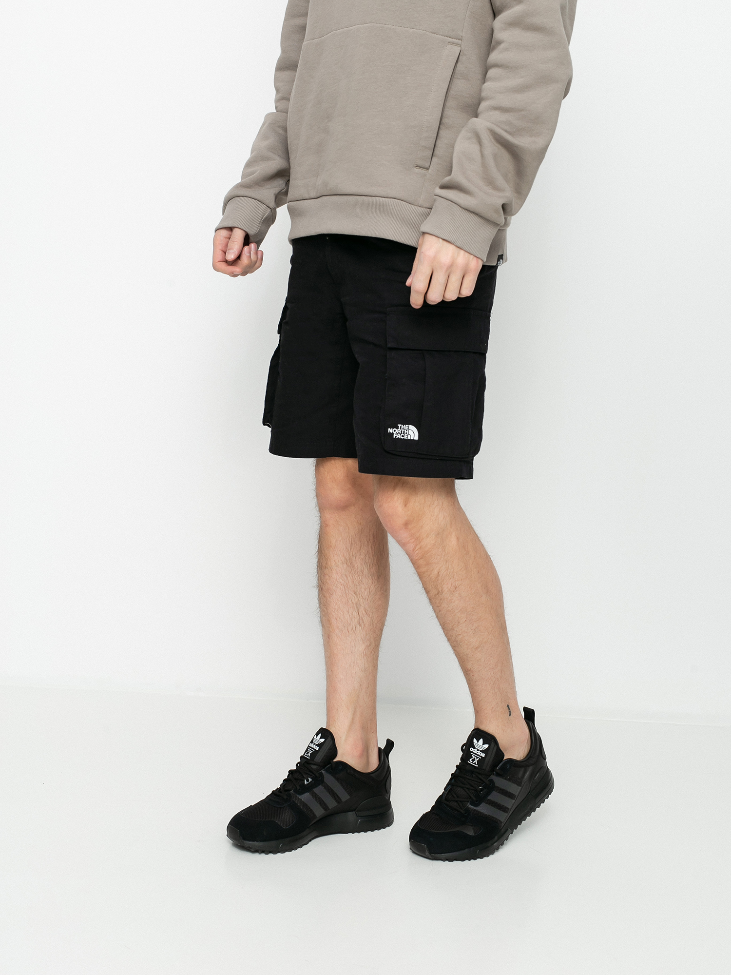 The North Face Anticline Cargo Shorts (tnf black)