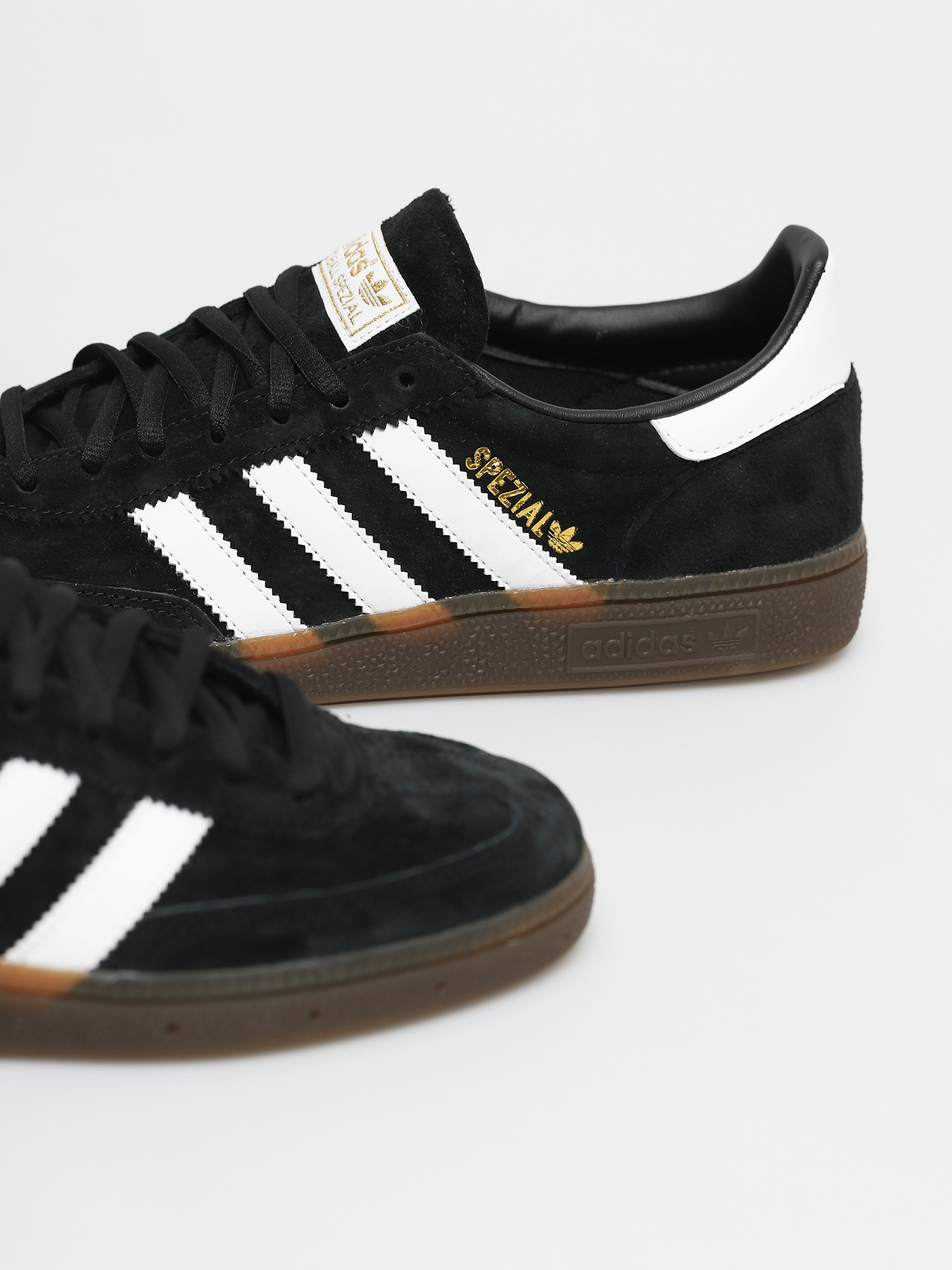adidas Originals Handball Spezial Shoes (cblack/ftwwht/gum5)