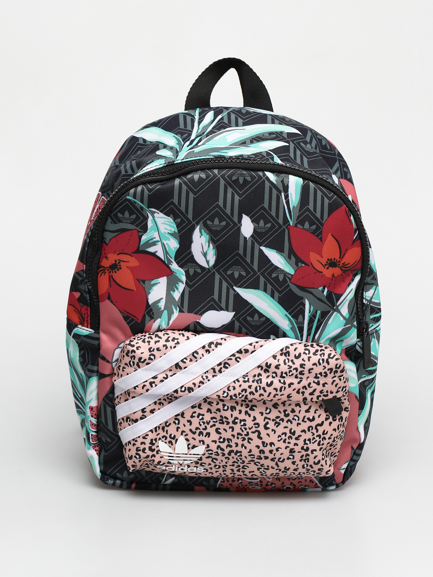 adidas colourful backpacks Young Back-to-School Creator Backpack 21L, Adi Multi Collage/Onix Grey/Almost Blue, One Size The adidas Gotta Have It Backpack is a compact backpack with bold energy and everyday function adidas Young Back-to-School Creator Backpack