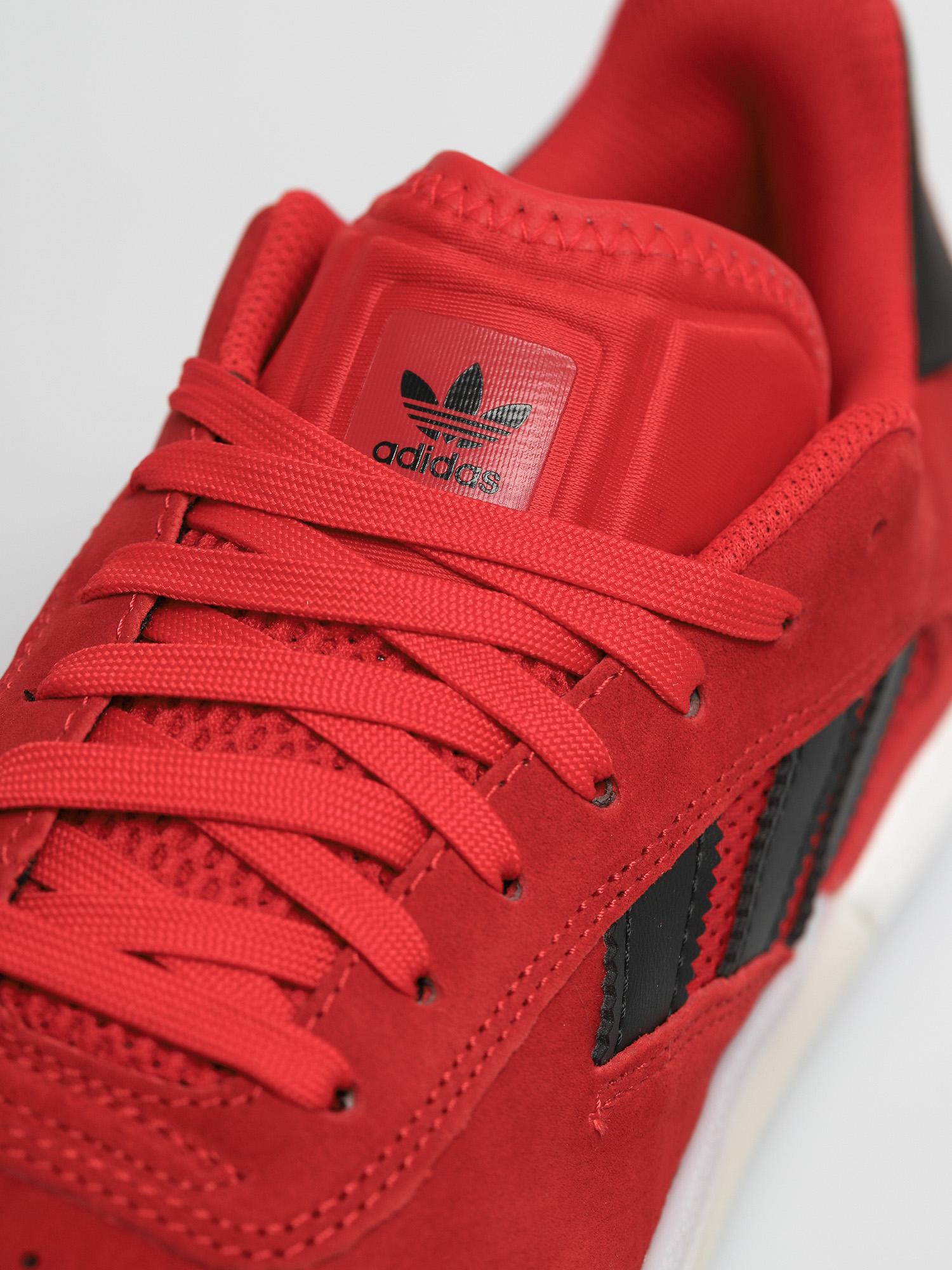 adidas 3St 004 Shoes (vivred/cblack/ftwwht)