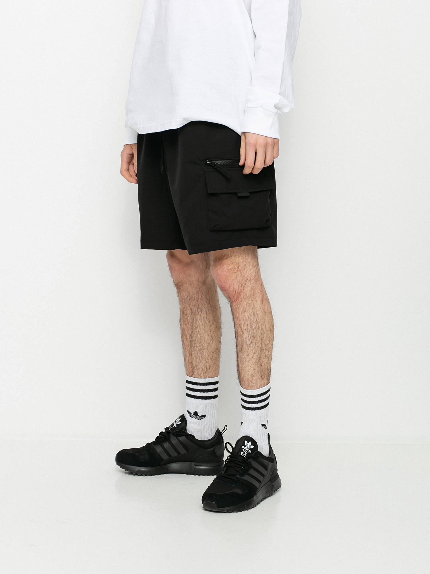 Carhartt WIP Elmwood Shorts (black)