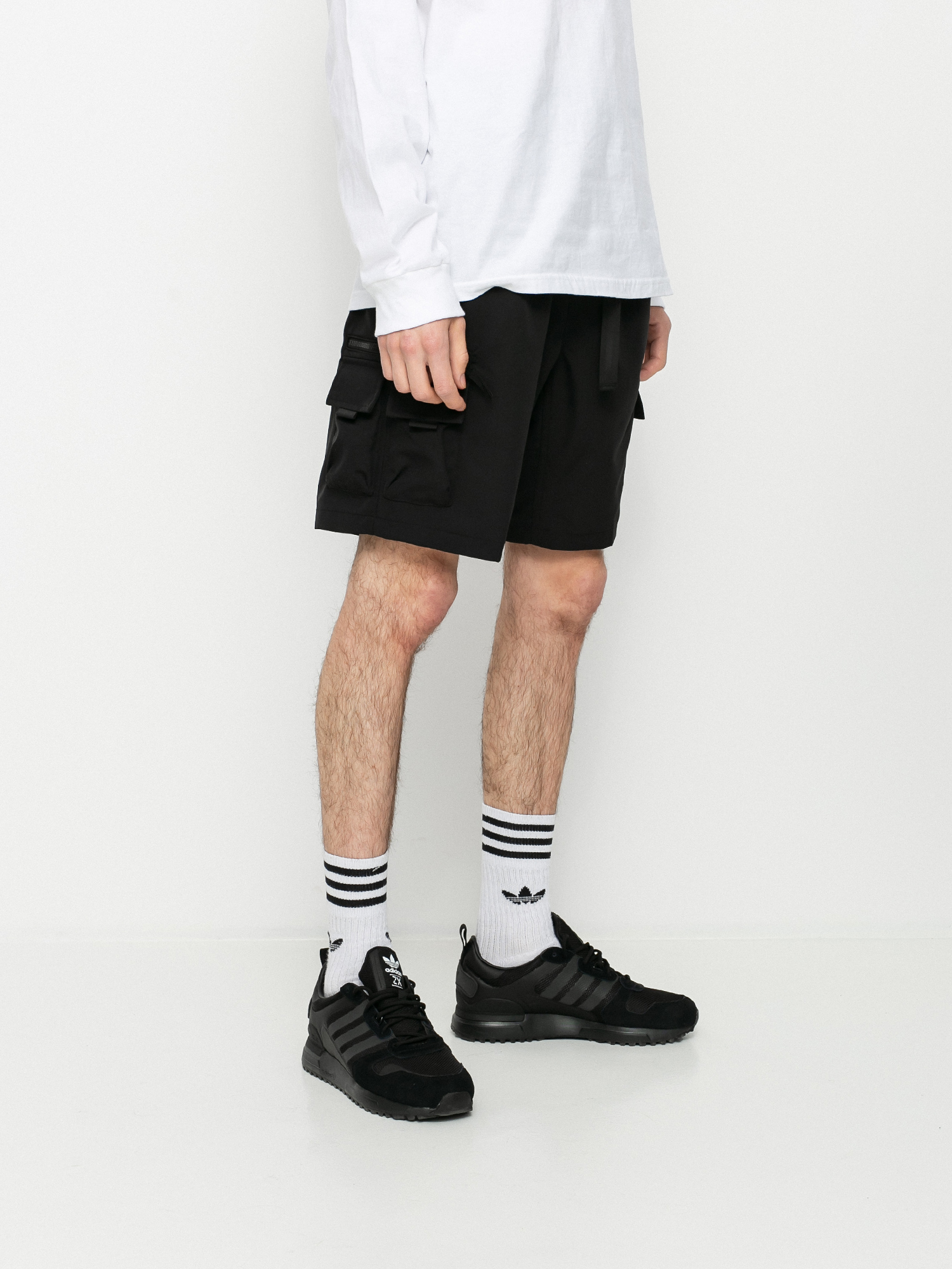 Carhartt WIP Elmwood Shorts (black)