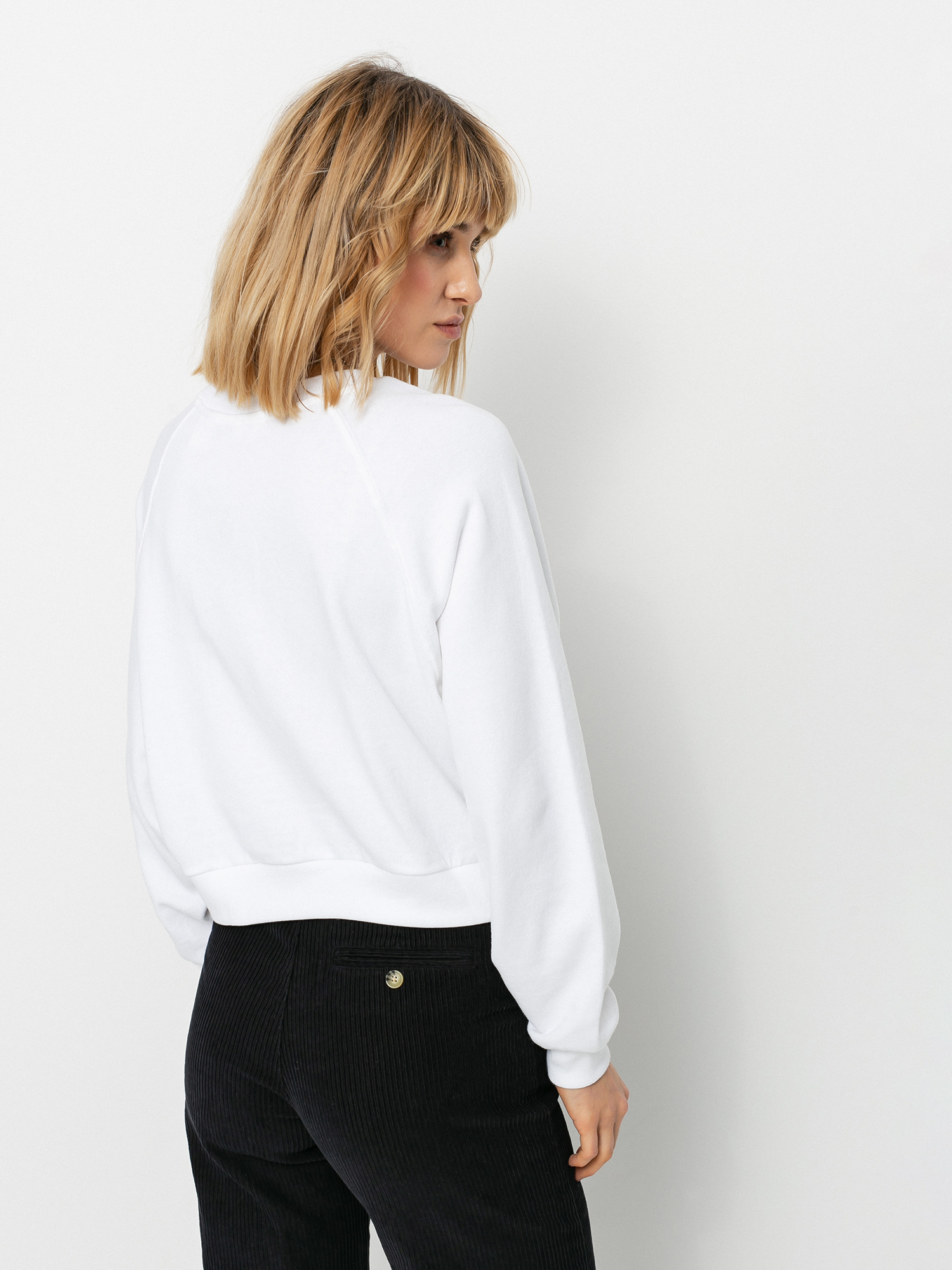 Levi's® Vintage Raglan Sweatshirt Wmn (circle logo gradient white)