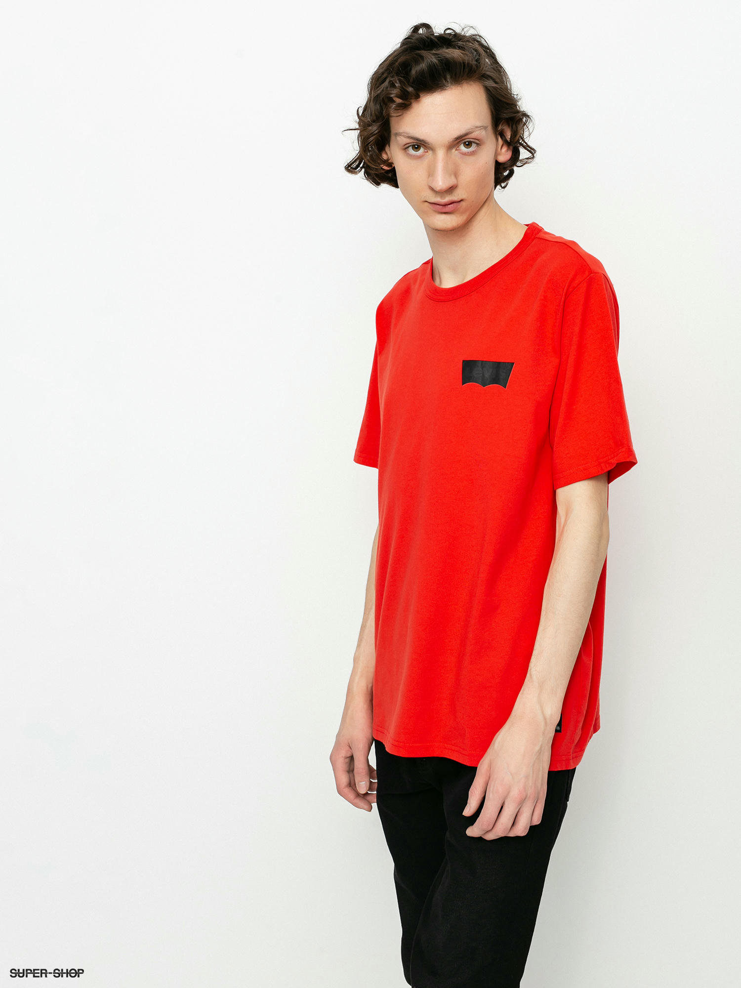 levi's red shirt