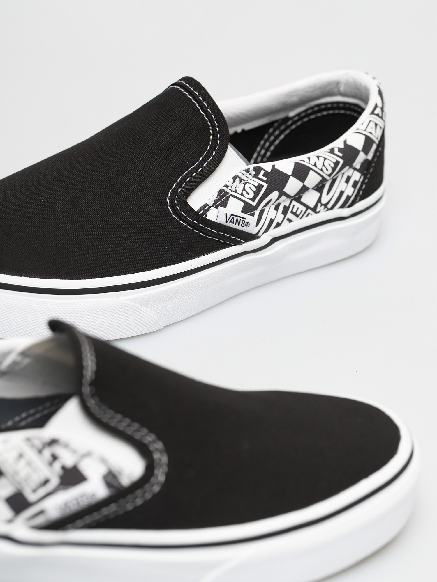 Vans Classic Slip On Schuhe (off the wall black/asphalt)