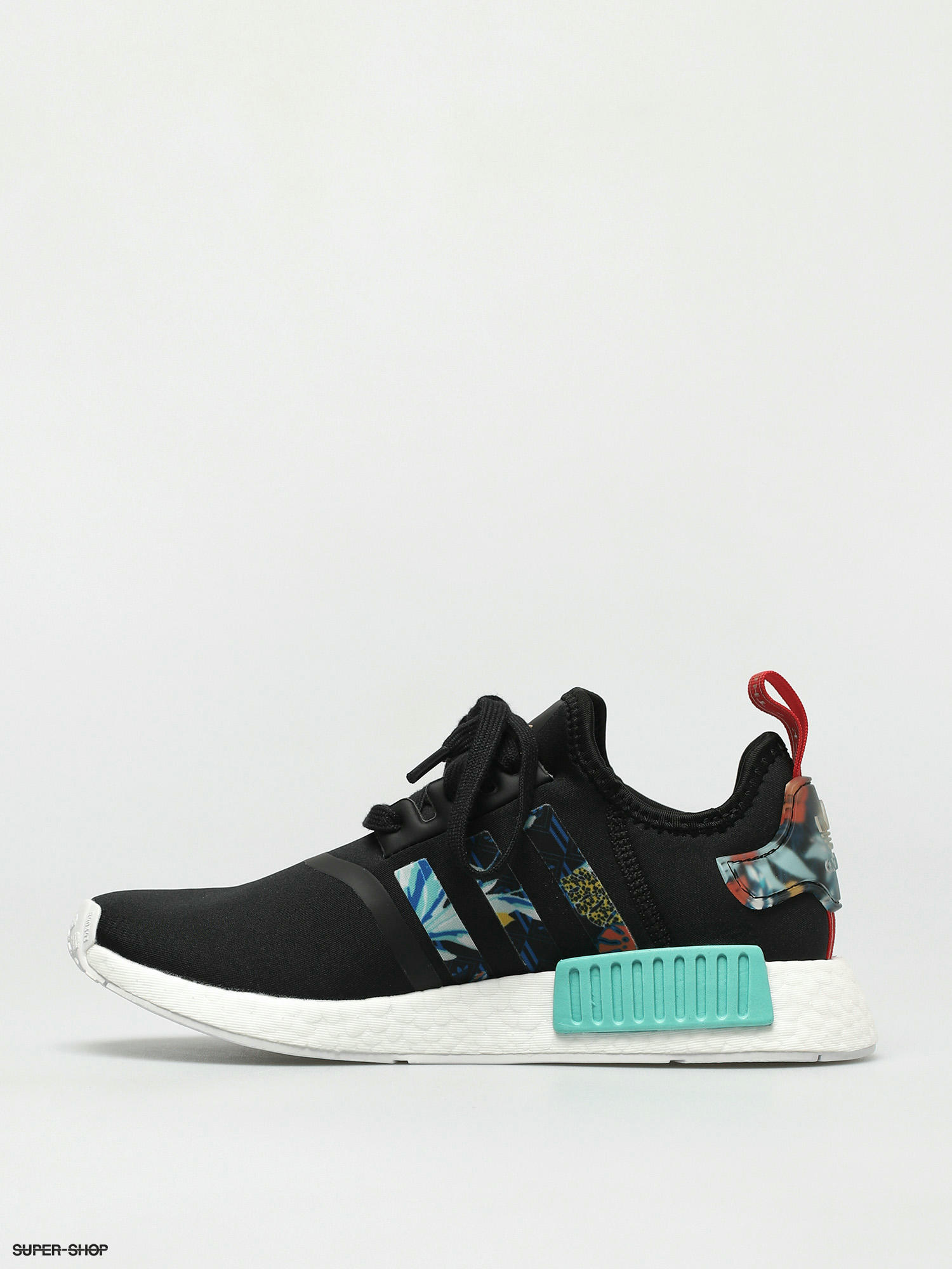 nmd r1shoes