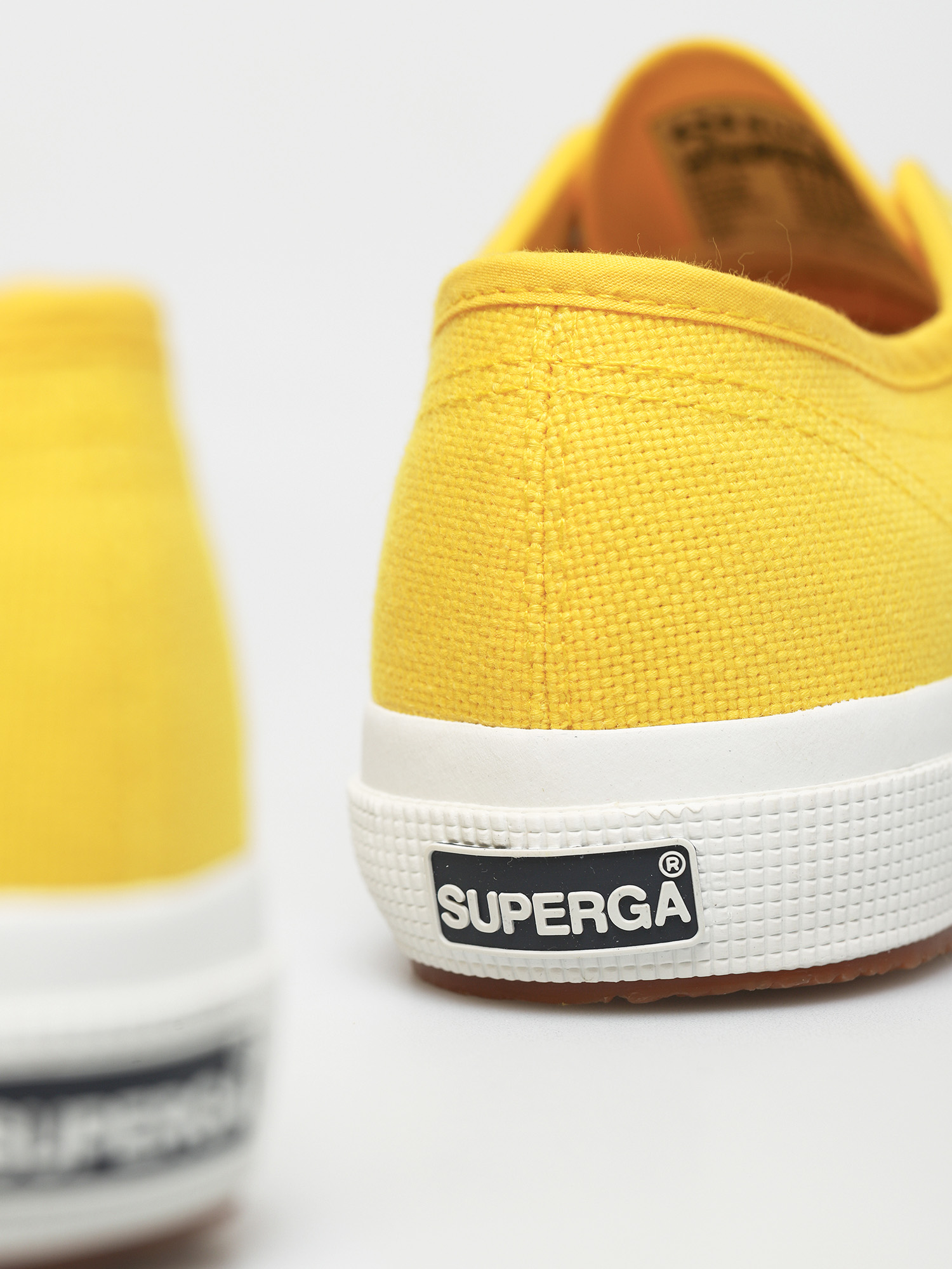 Superga 2750 Cotu Classic Shoes Wmn (yellow/sunflower)